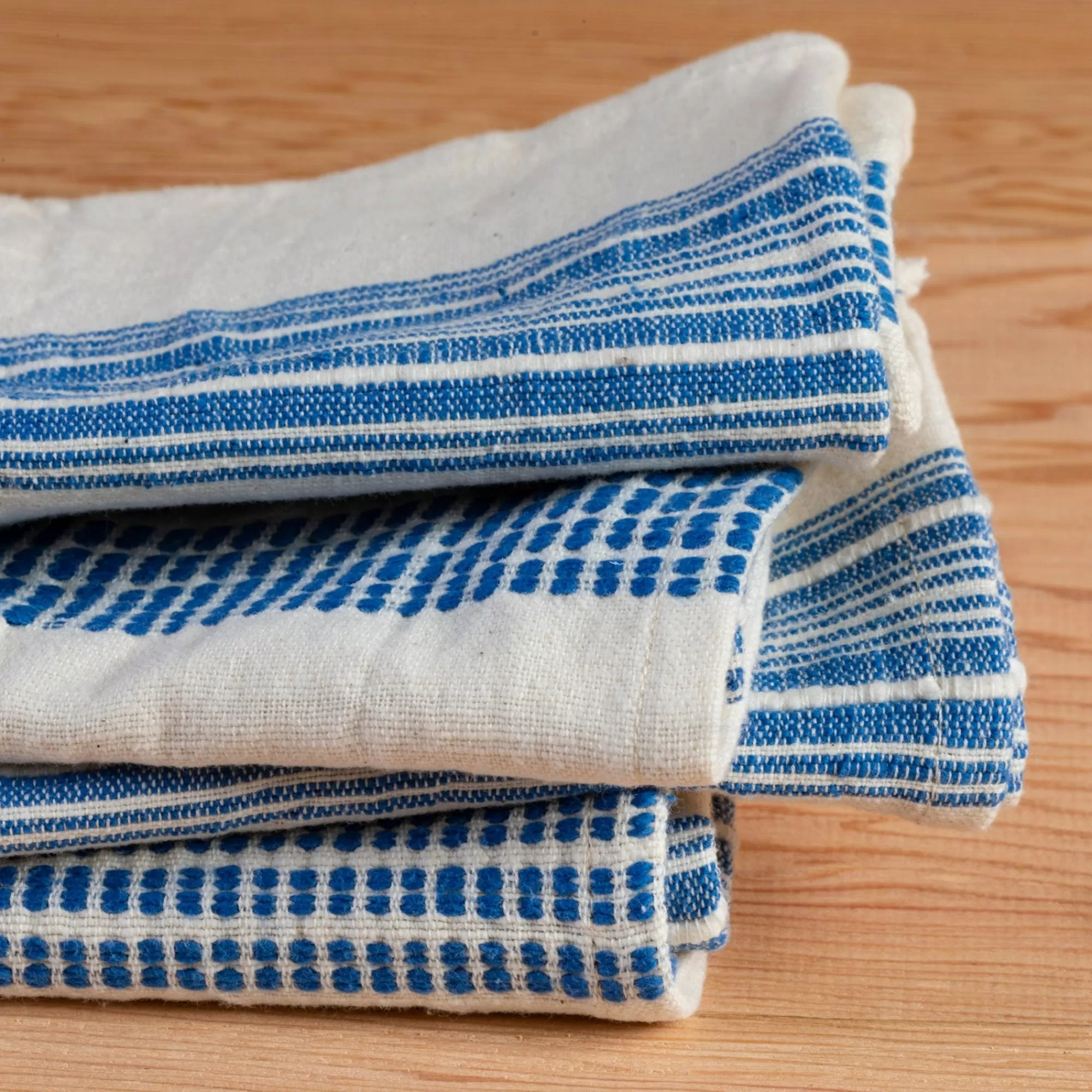 Clearance Be Home Aden Napkins, Natural with Blue, Set of 4