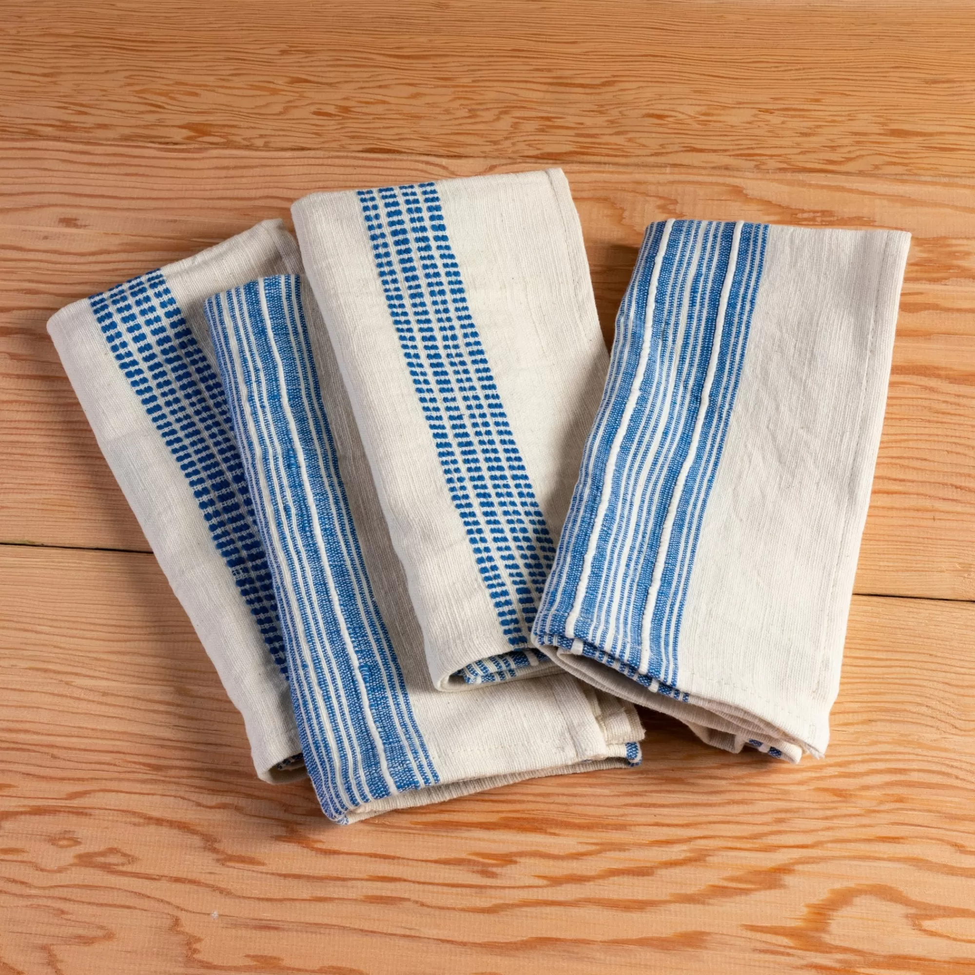 Clearance Be Home Aden Napkins, Natural with Blue, Set of 4