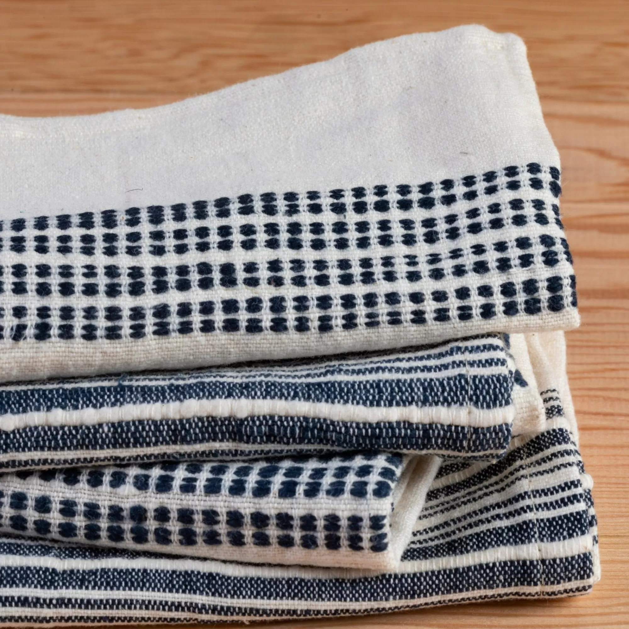 New Be Home Aden Napkins, Natural with Navy, Set of 4