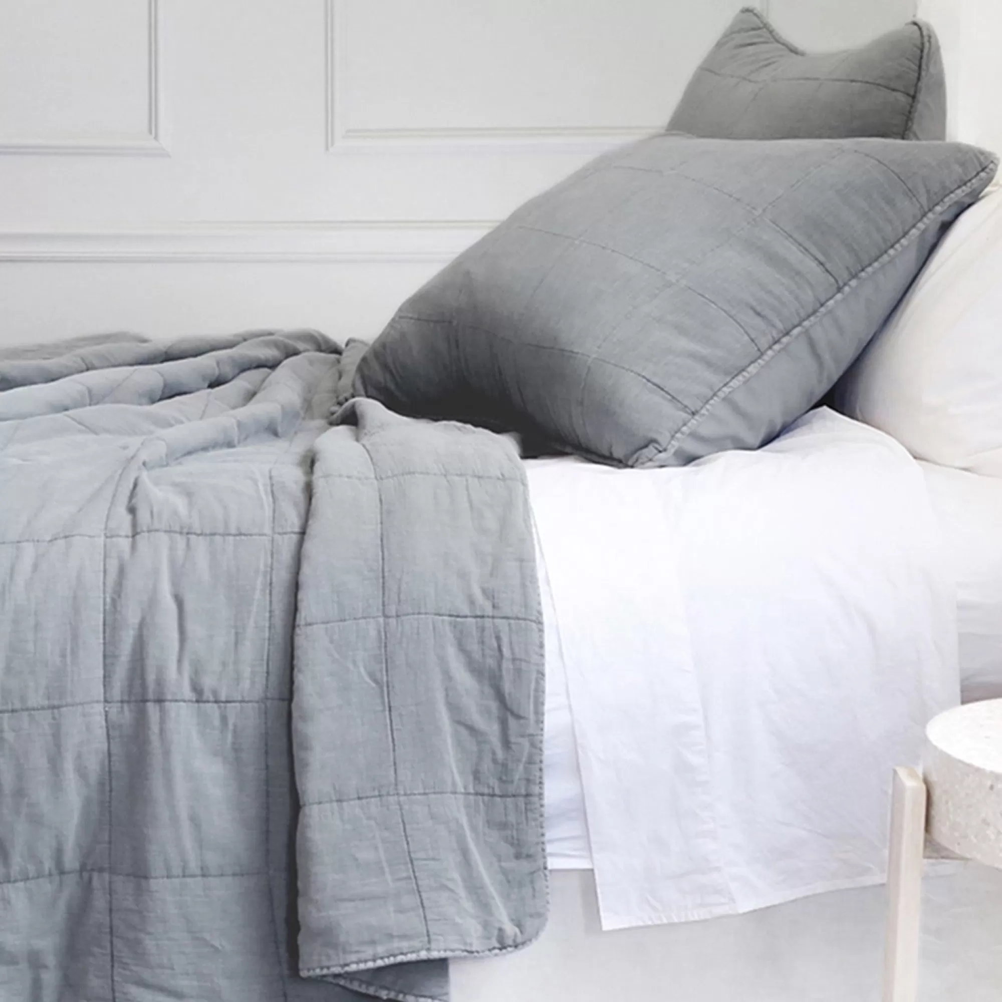 New Be Home Antwerp King Coverlet, Ocean