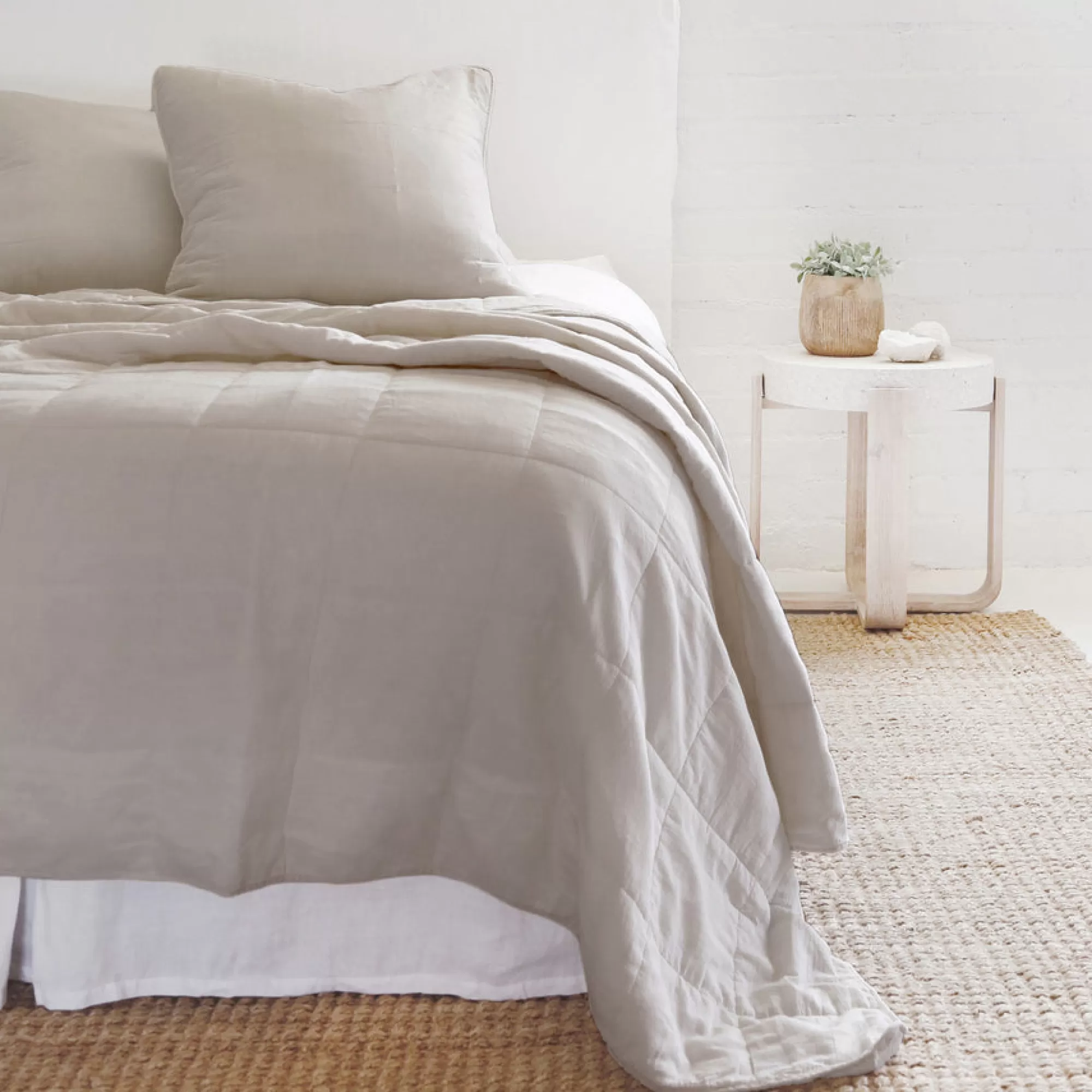 Store Be Home Antwerp Large Euro Sham, Natural