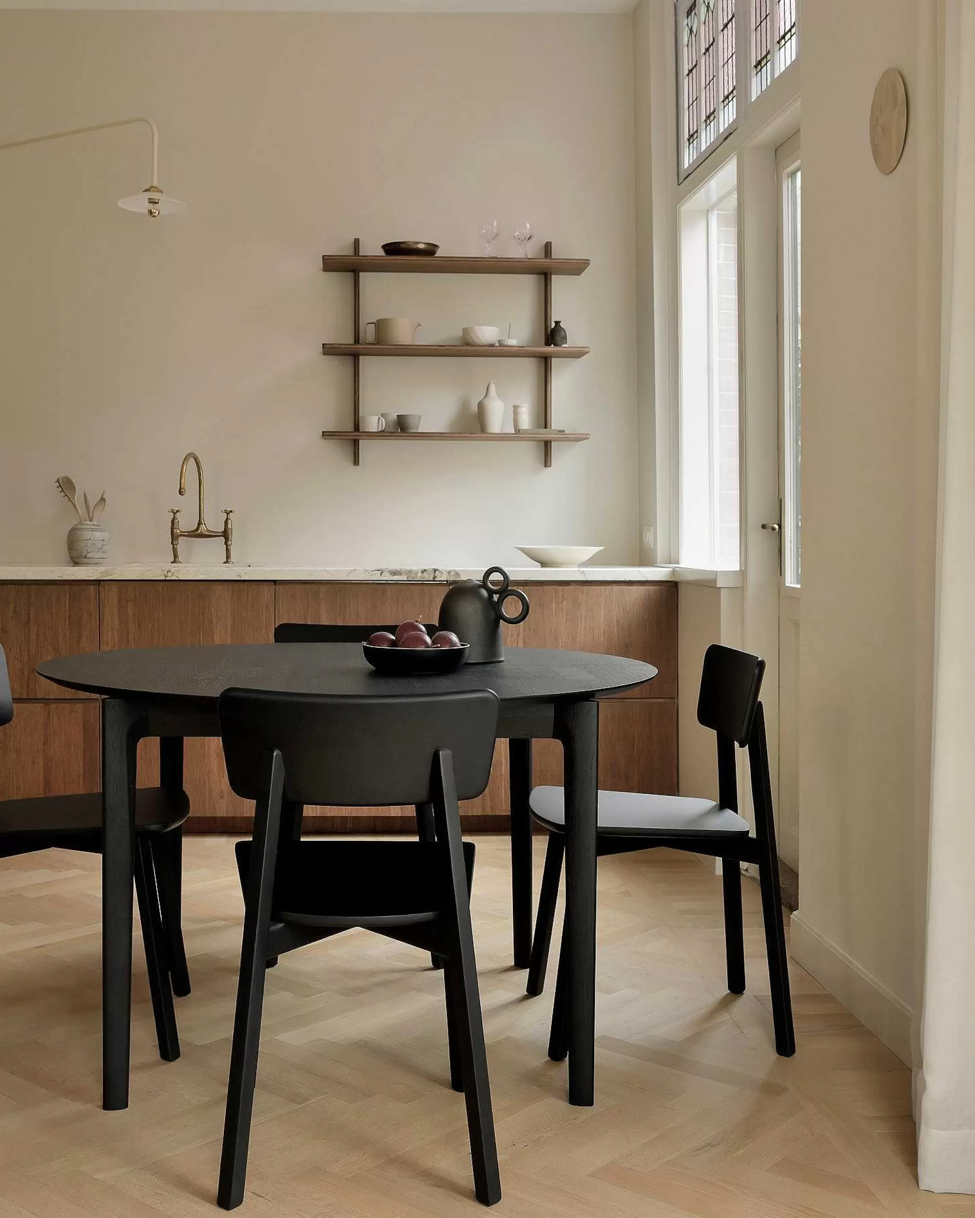 Be Home Dining Tables<Bok Extendable Solid Black Oak Dining Table, Round 51"/ 71"