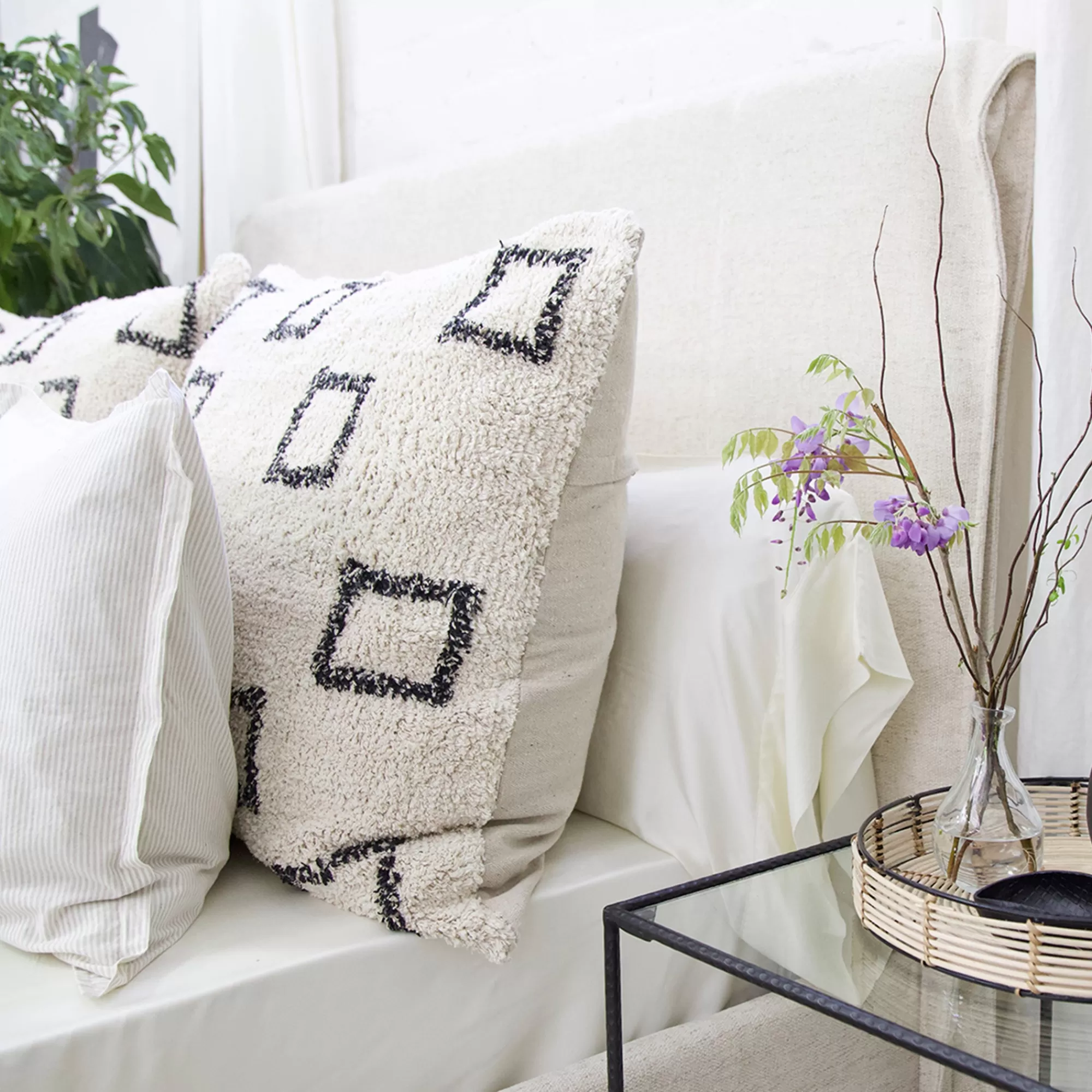 Store Be Home Bowie Big Pillow, Ivory & Grey
