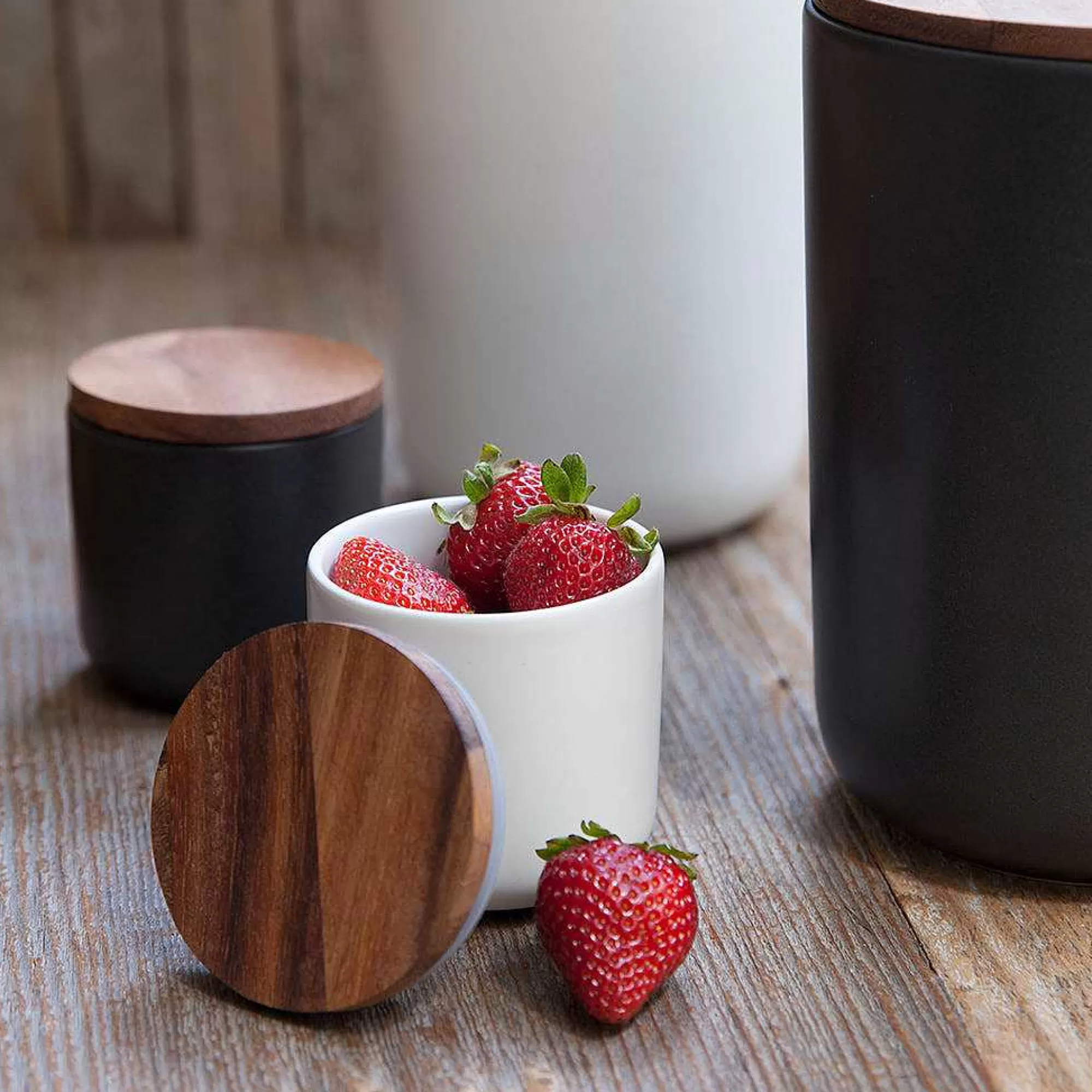 Be Home Canisters<Brampton Stoneware Small Canister, White