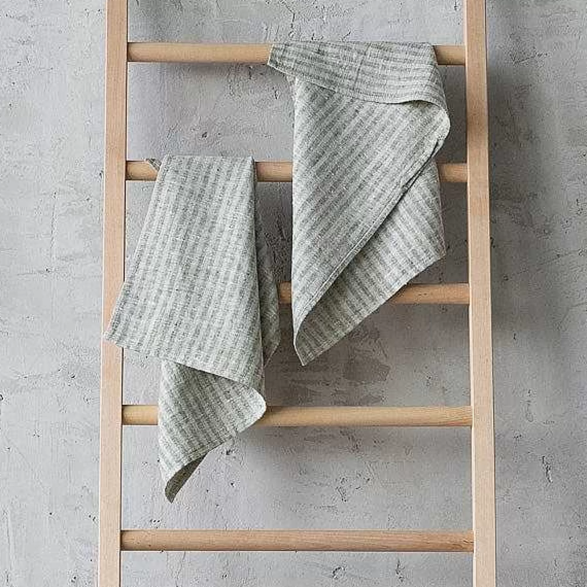 Be Home Hand Towels<Brittany Hand Towels, Set of 2, Forest Green and Natural
