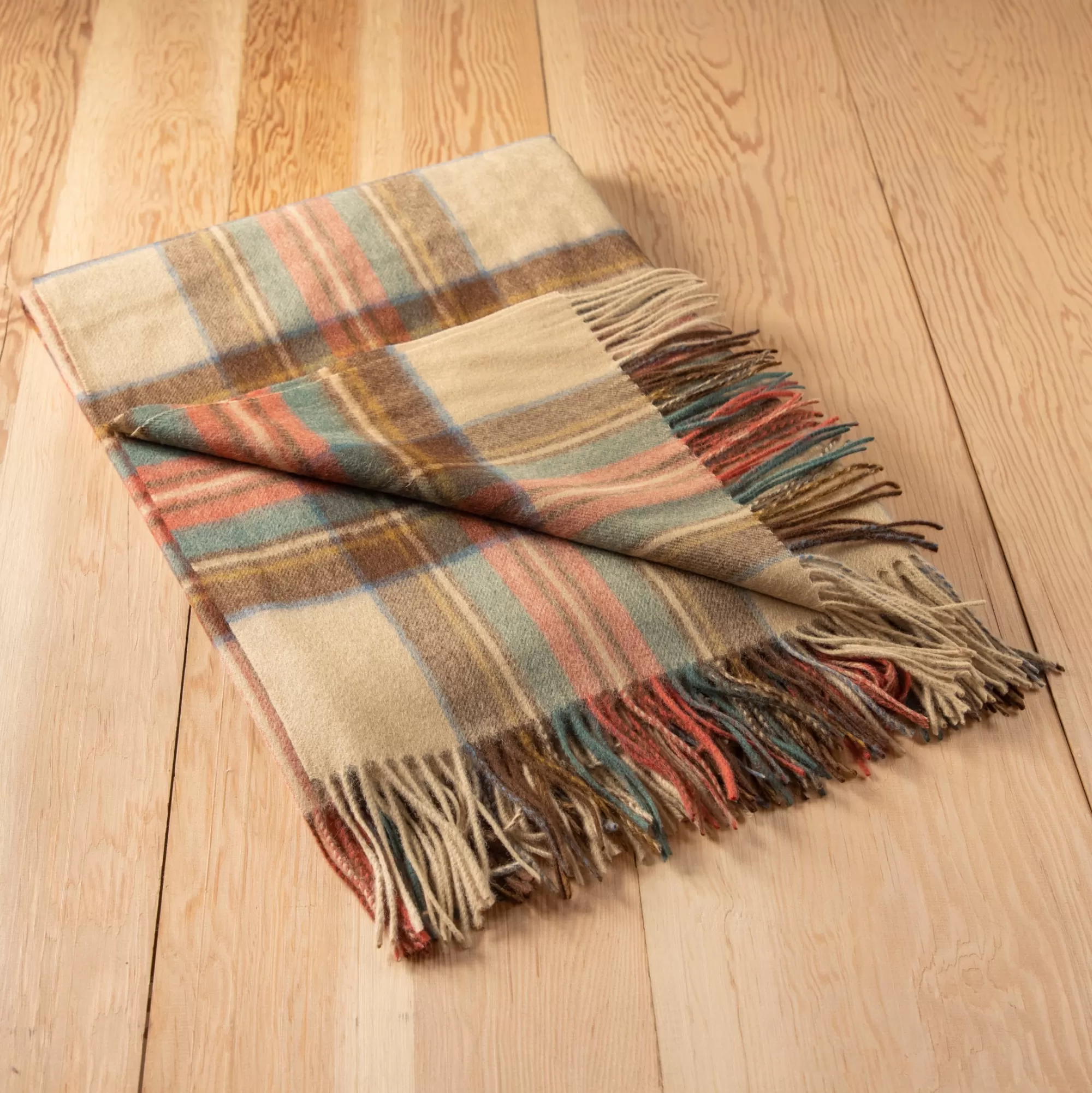 Hot Be Home Cashmere Knee Blanket in Stewart Dress Antique Tartan