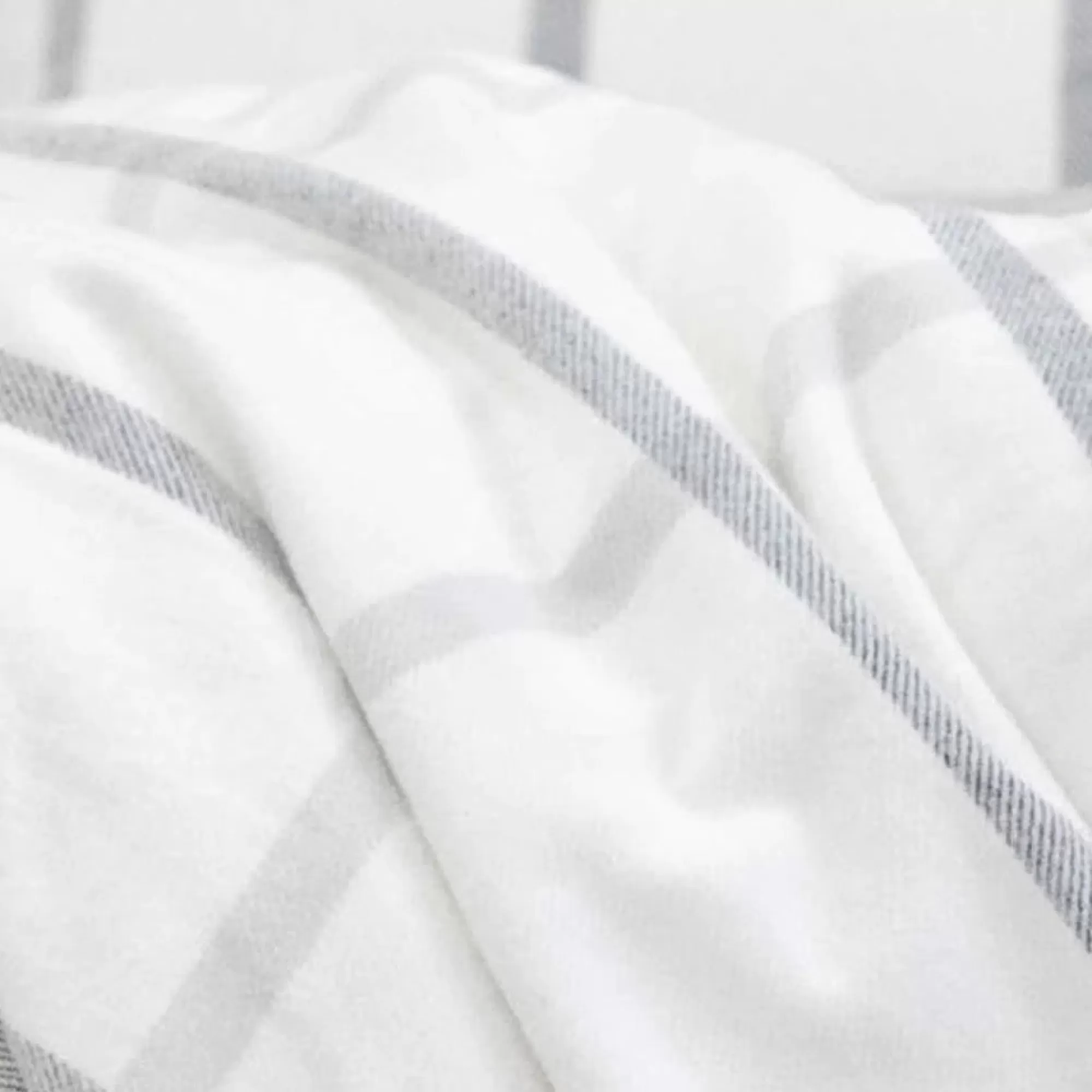 Online Be Home Copenhagen Throw, White & Grey