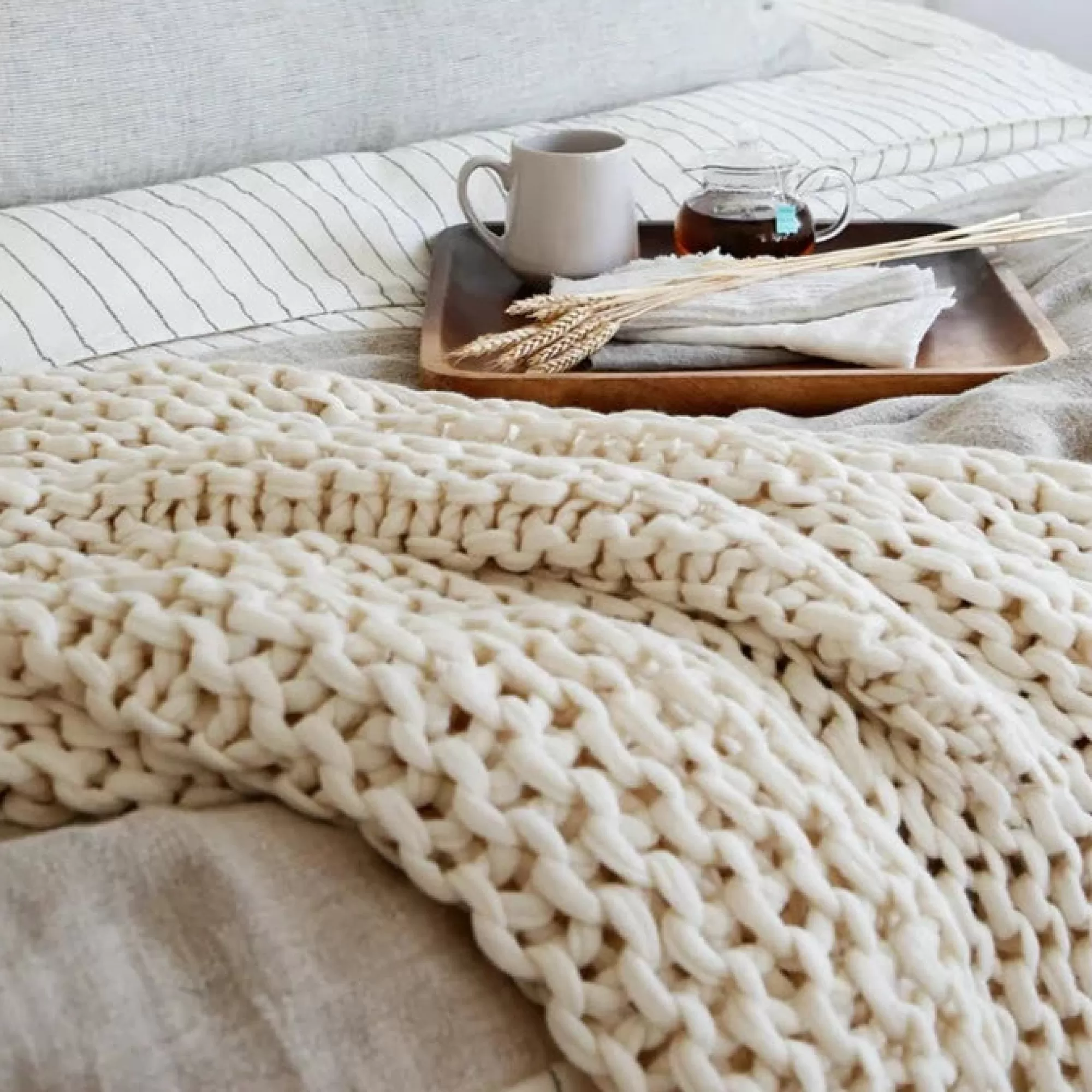 Best Sale Be Home Finn Throw, Antique White