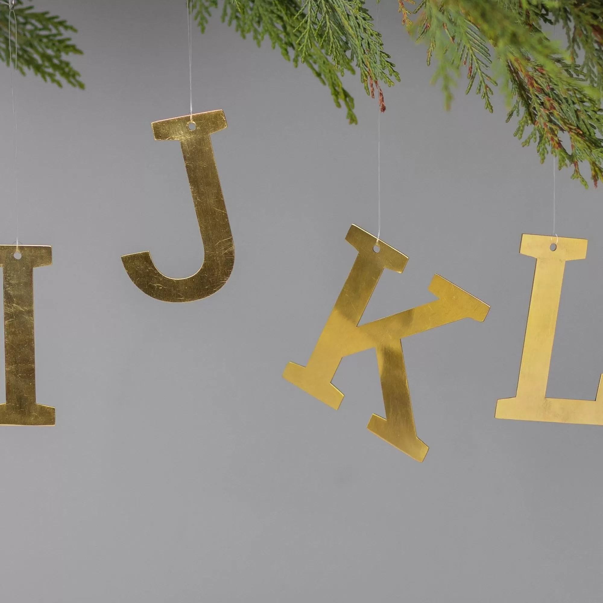 Store Be Home Gold Letter Ornament, K