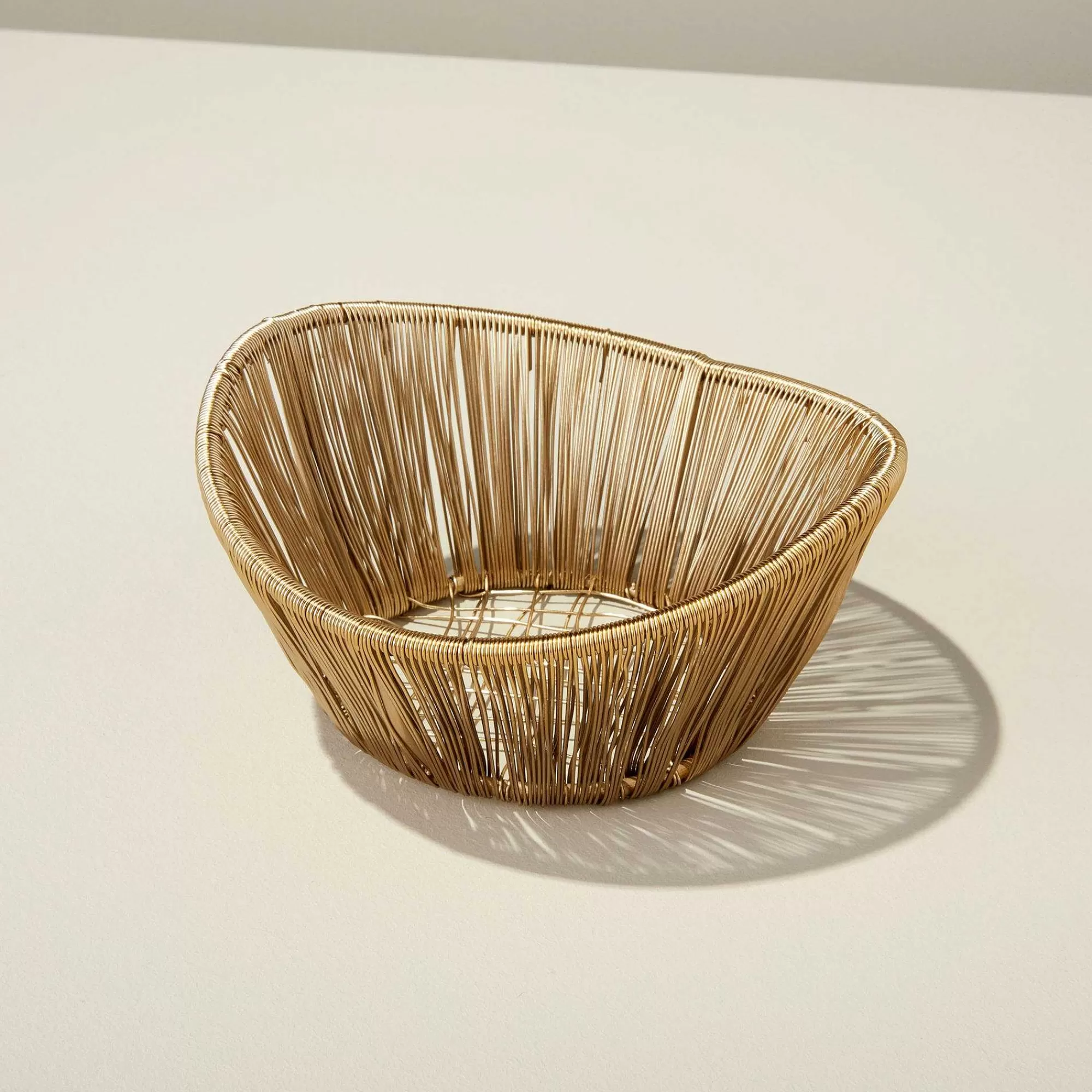 Be Home Food Baskets<Gold Rhythm Wire Basket, Small