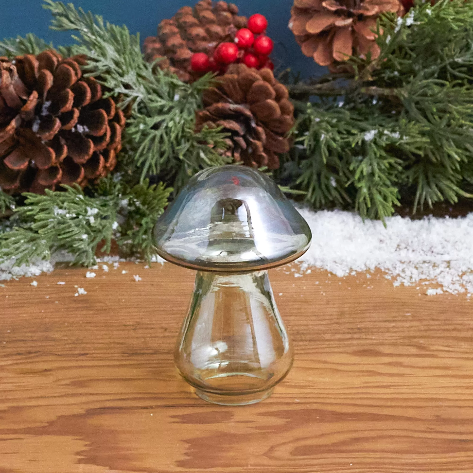 Hot Be Home Green Luster Glass Mushroom, Small