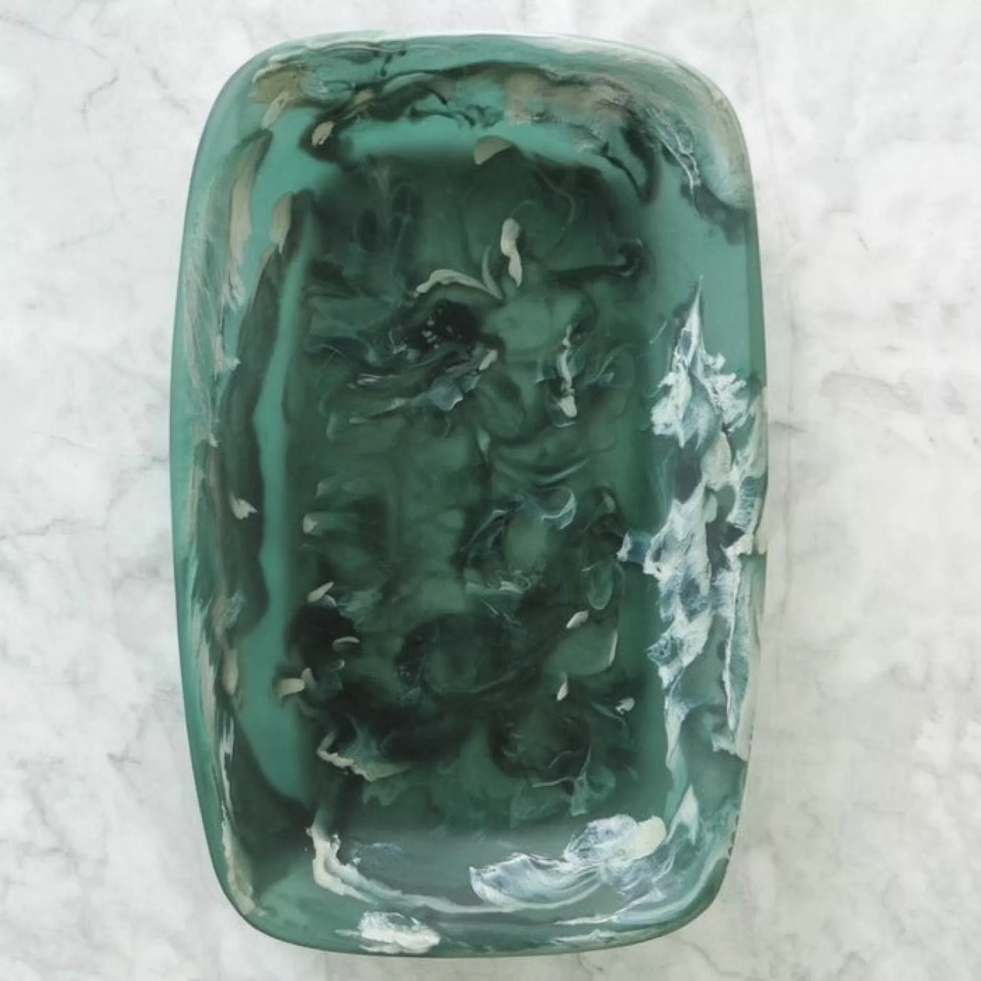 Store Be Home Handmade Resin Tray, Moss, Large