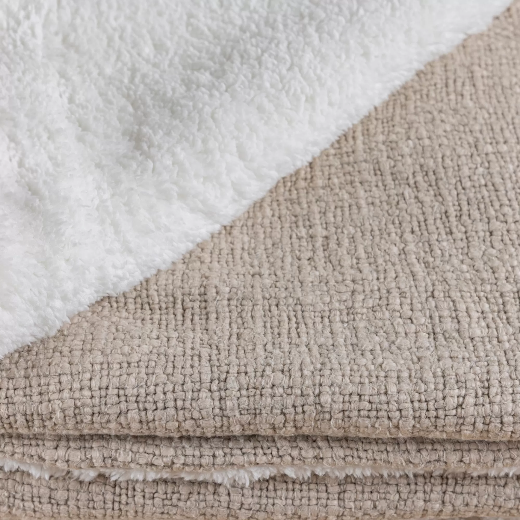 Discount Be Home Humboldt Throw, Sand