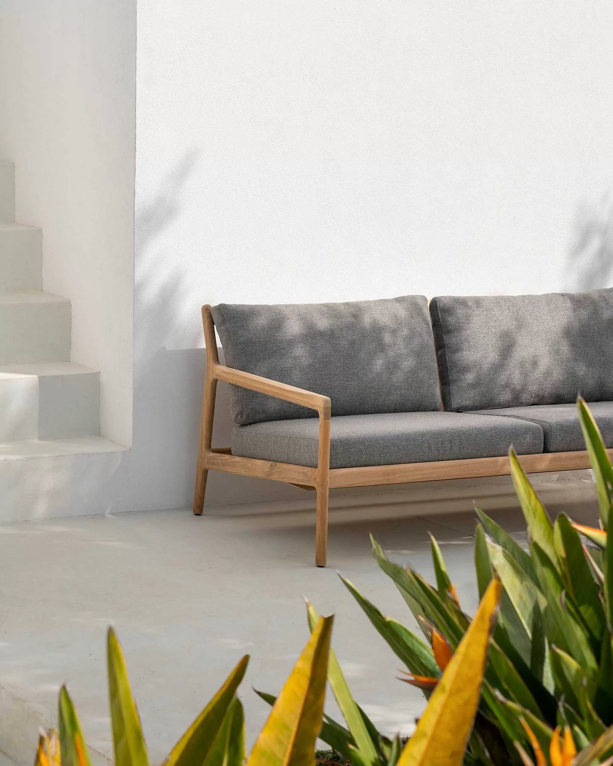 Be Home Outdoor Lounge Furniture<Jack Solid Teak Outdoor 2 Seater Sofa, Mocha Fabric