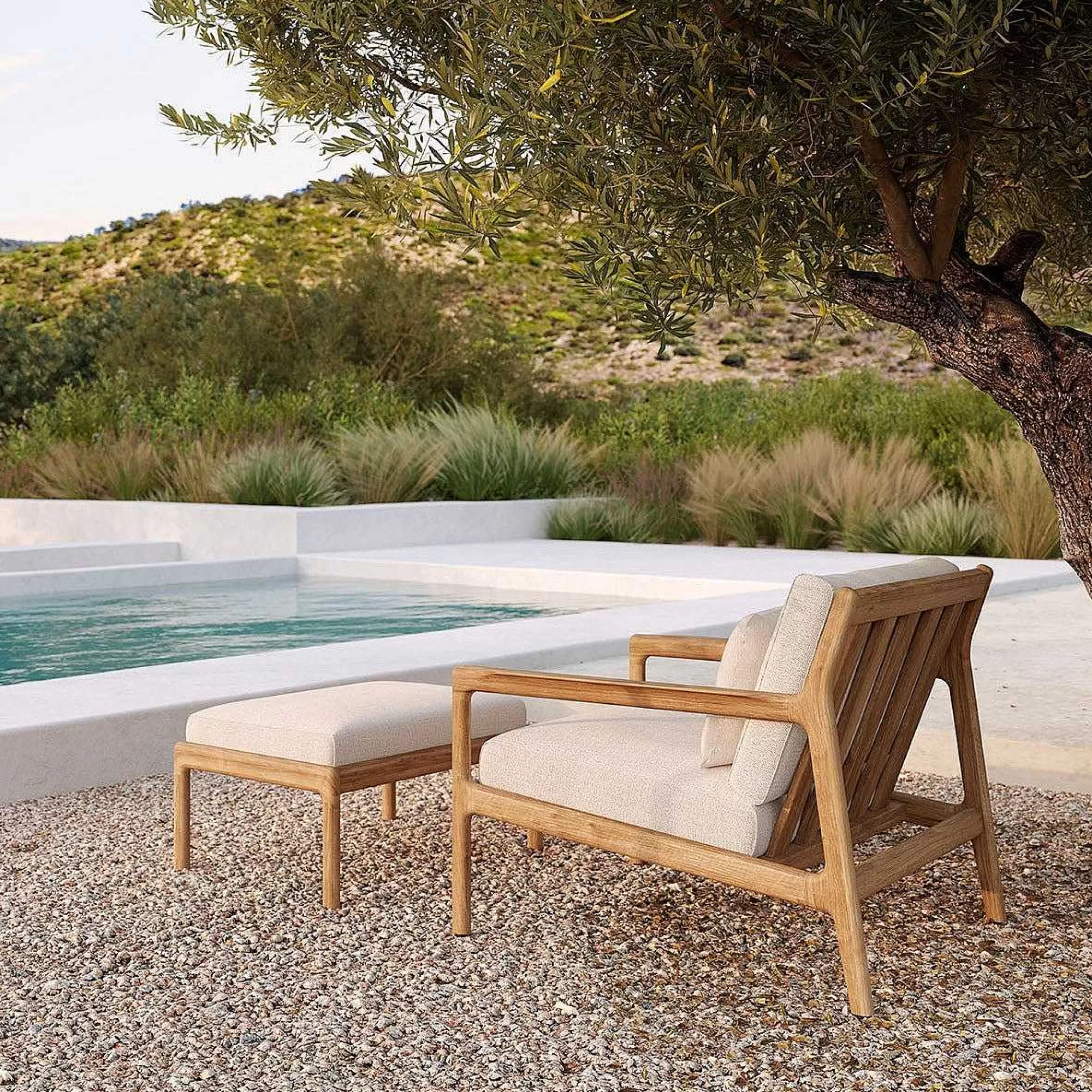 Be Home Outdoor Lounge Furniture<Jack Solid Teak Outdoor Lounge Chair, Off White Fabric
