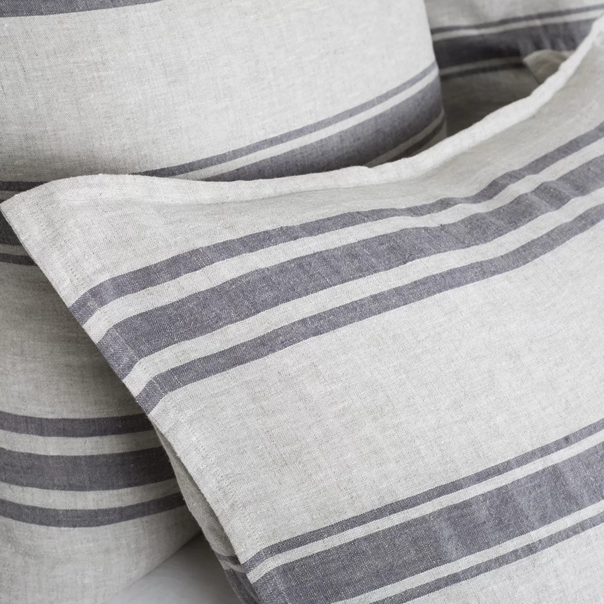 Hot Be Home Jackson Standard Sham, Flax & Midnight