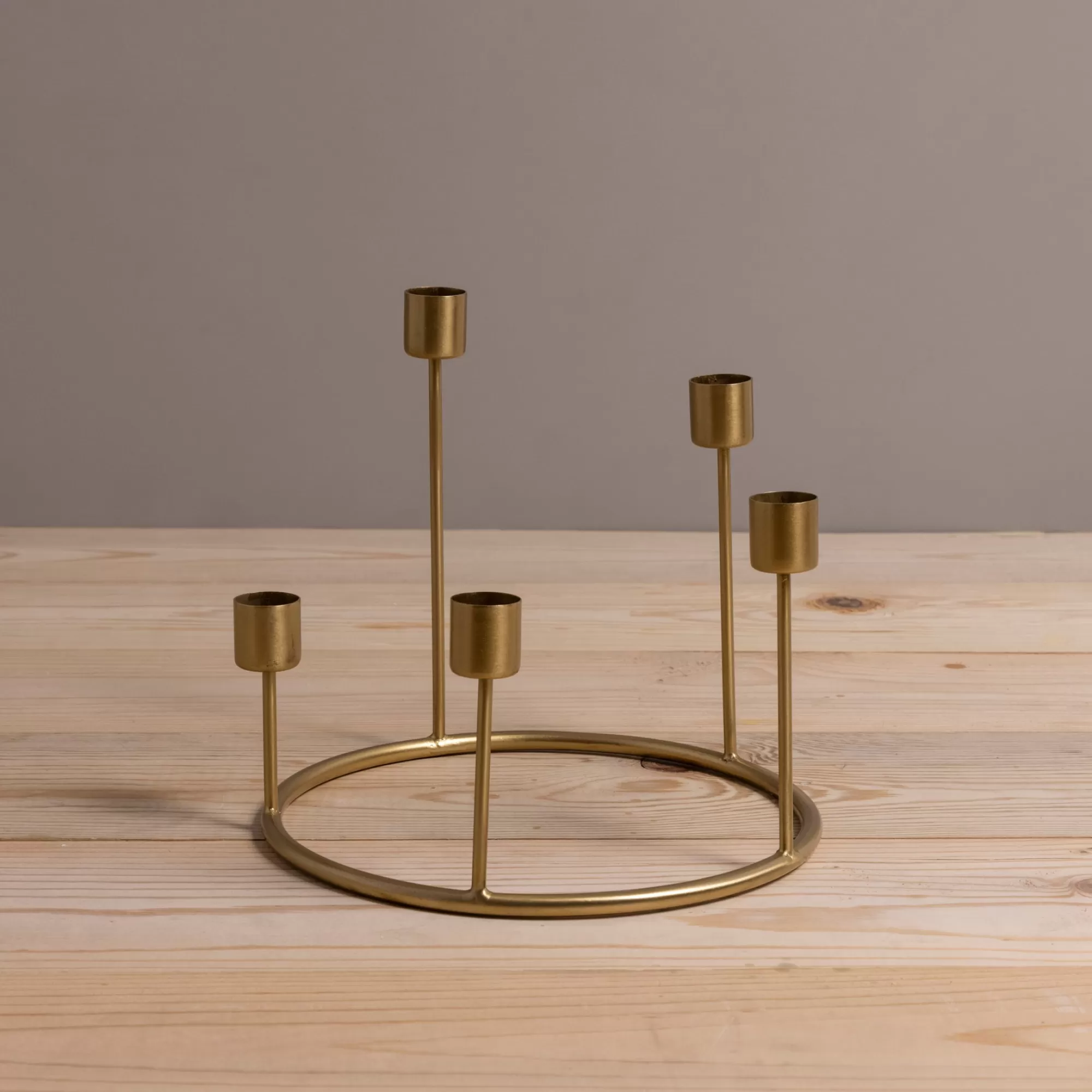 Hot Be Home Kent Gold Candlestick Wreath, Small