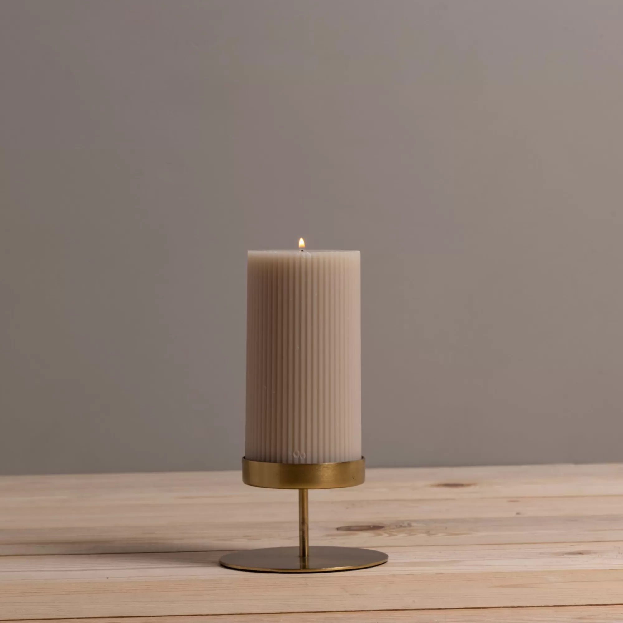 Hot Be Home Kent Gold Pillar Candle Holder, Short