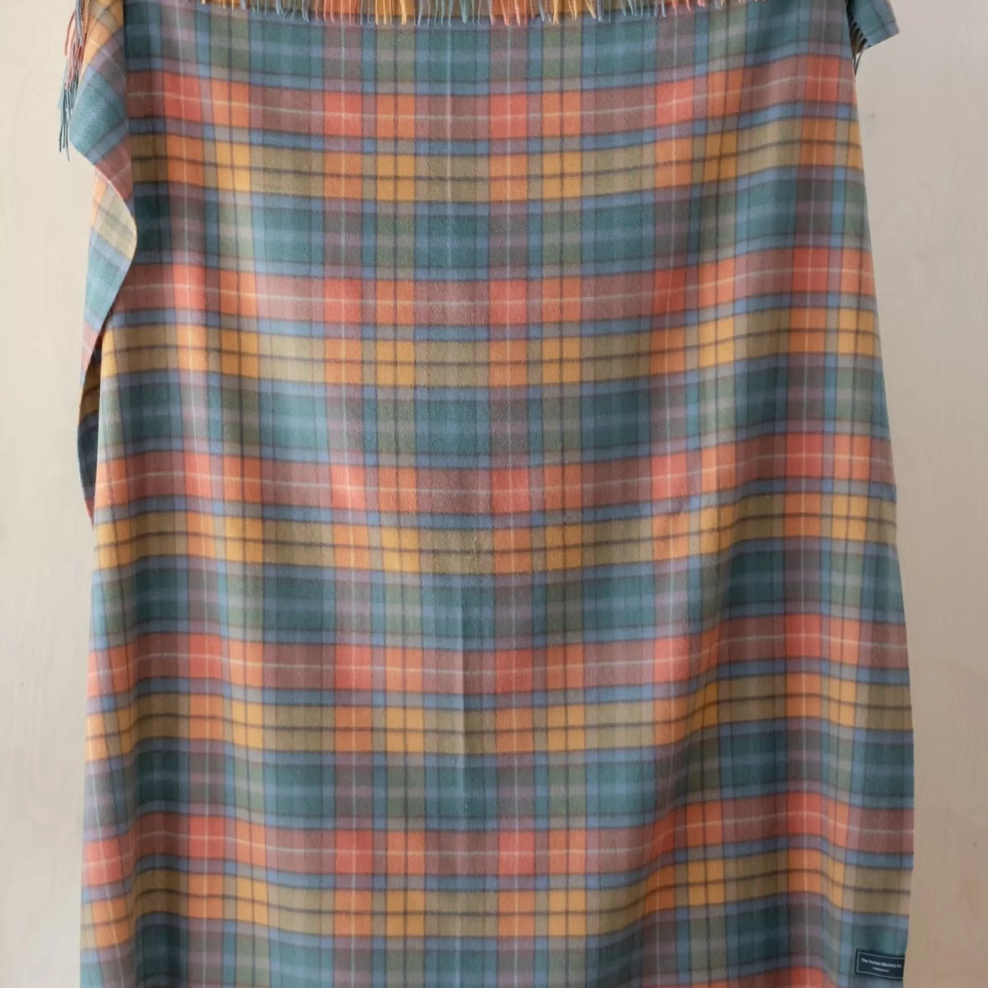 Outlet Be Home Lambswool Blanket in Buchanan Antique Tartan