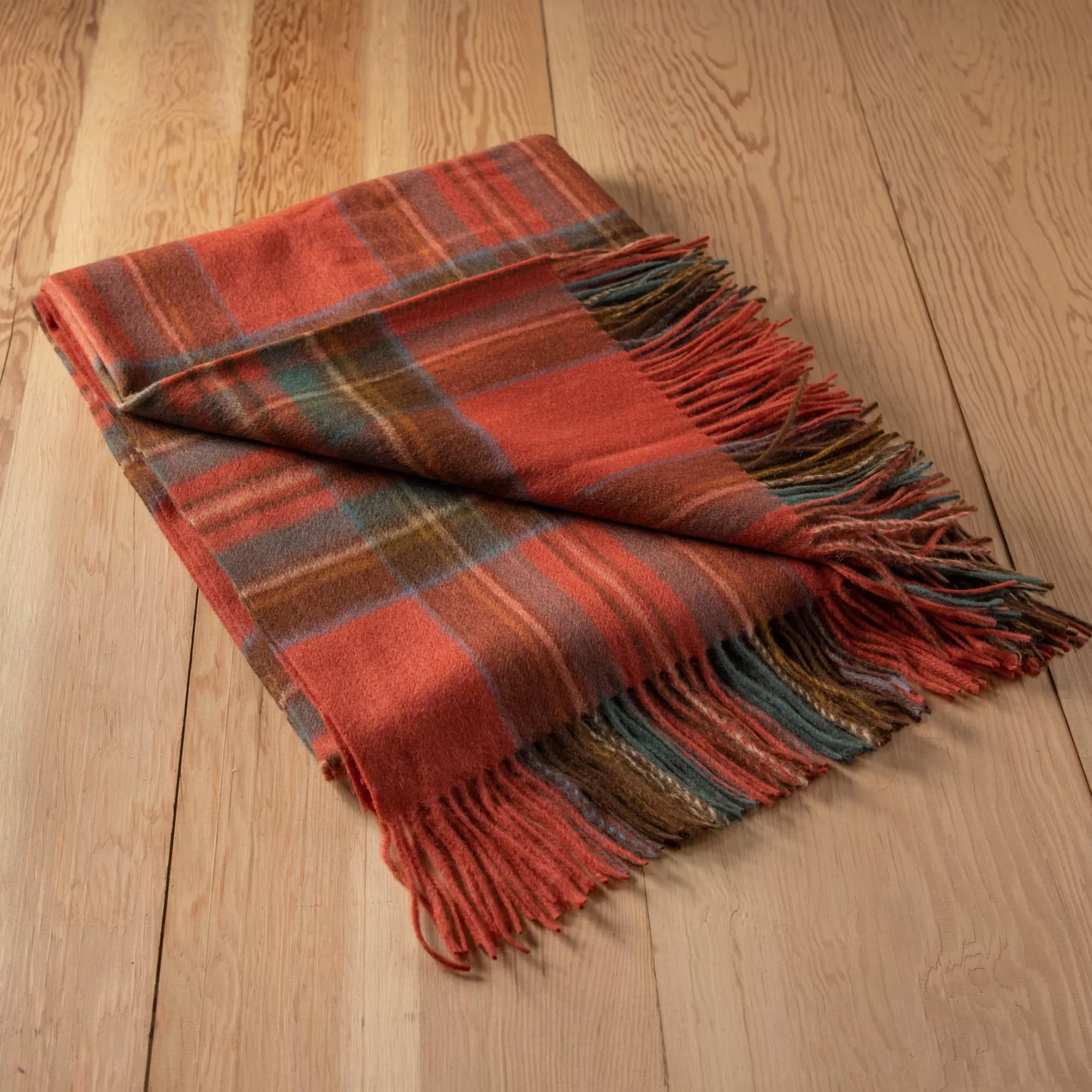 Store Be Home Lambswool Blanket in Stewart Royal Antique Tartan