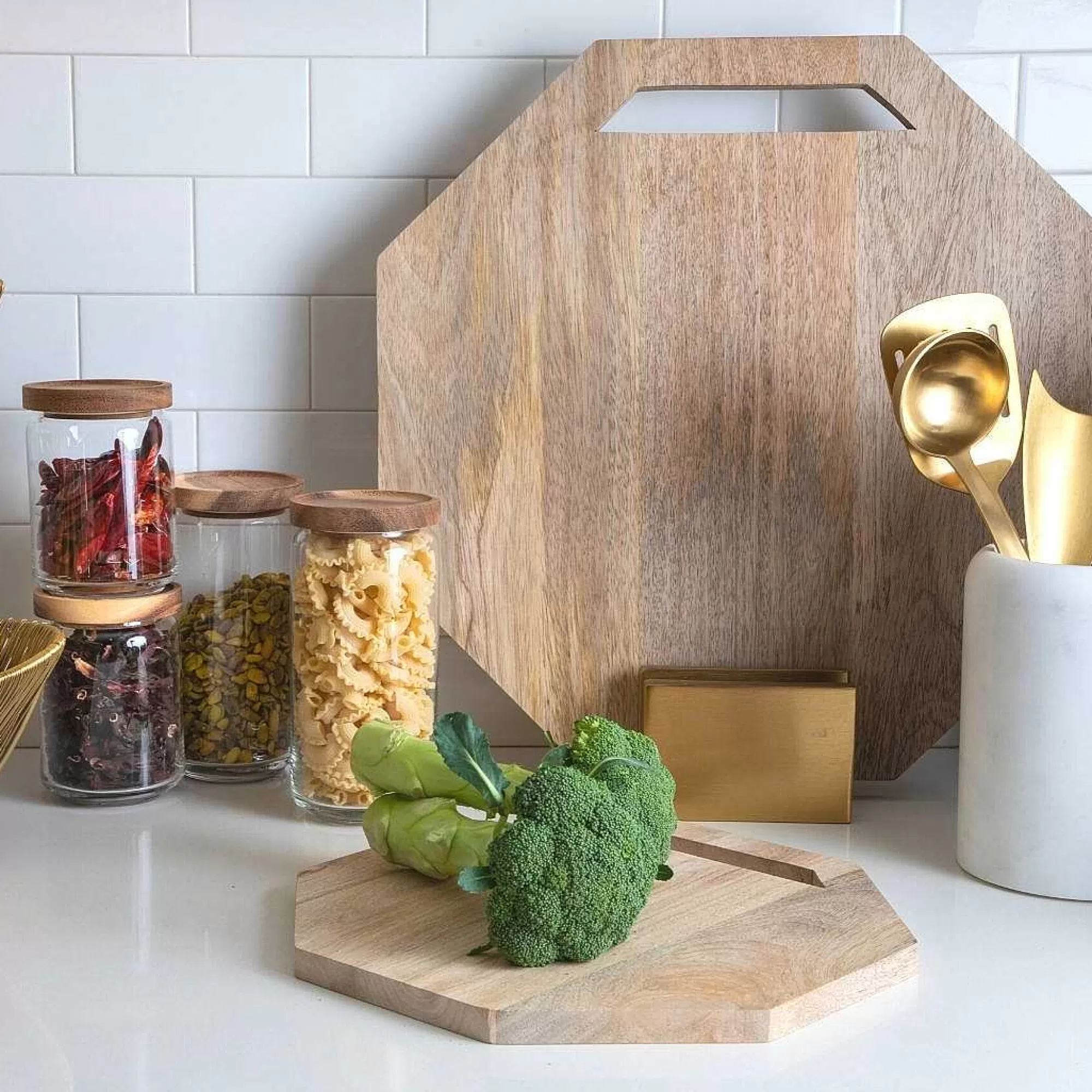 Be Home Wood Serving Boards<Leo Hexagon Boards & Stand Set