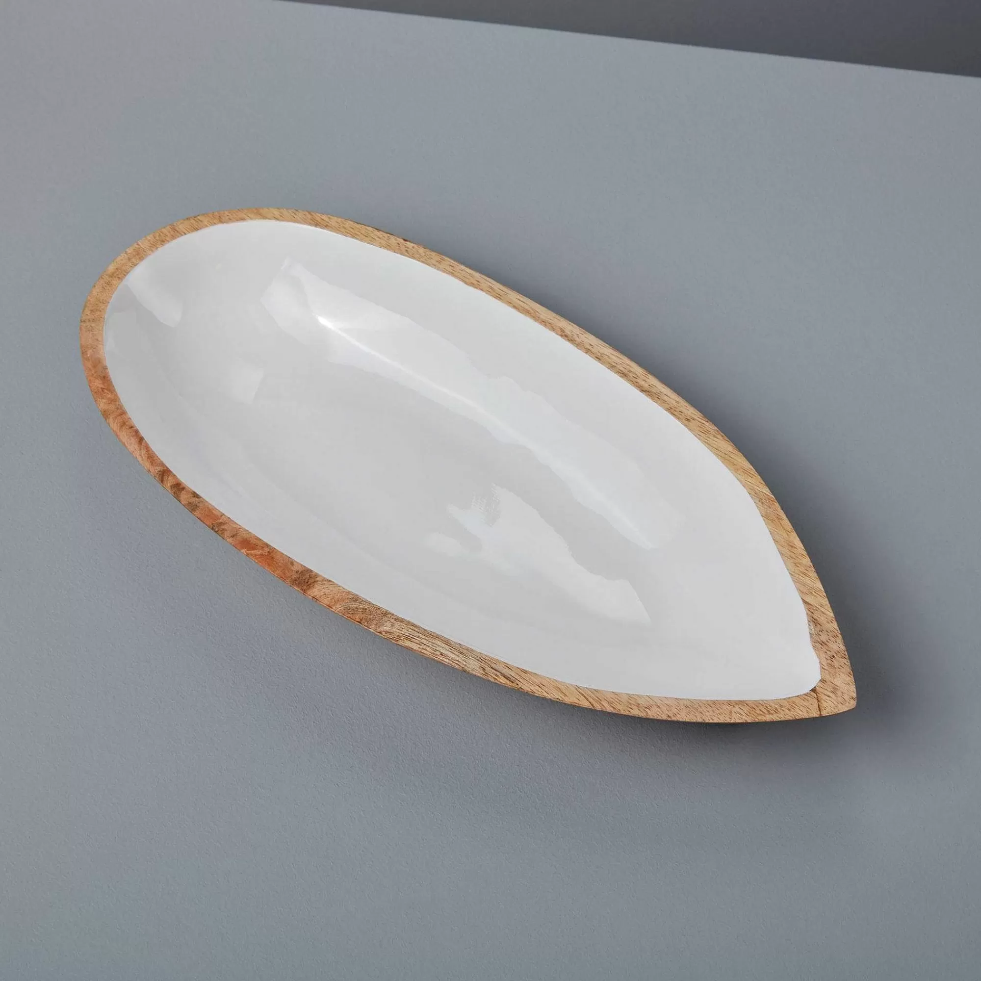 Be Home The Madras Collection<Madras Oval Dish, Medium