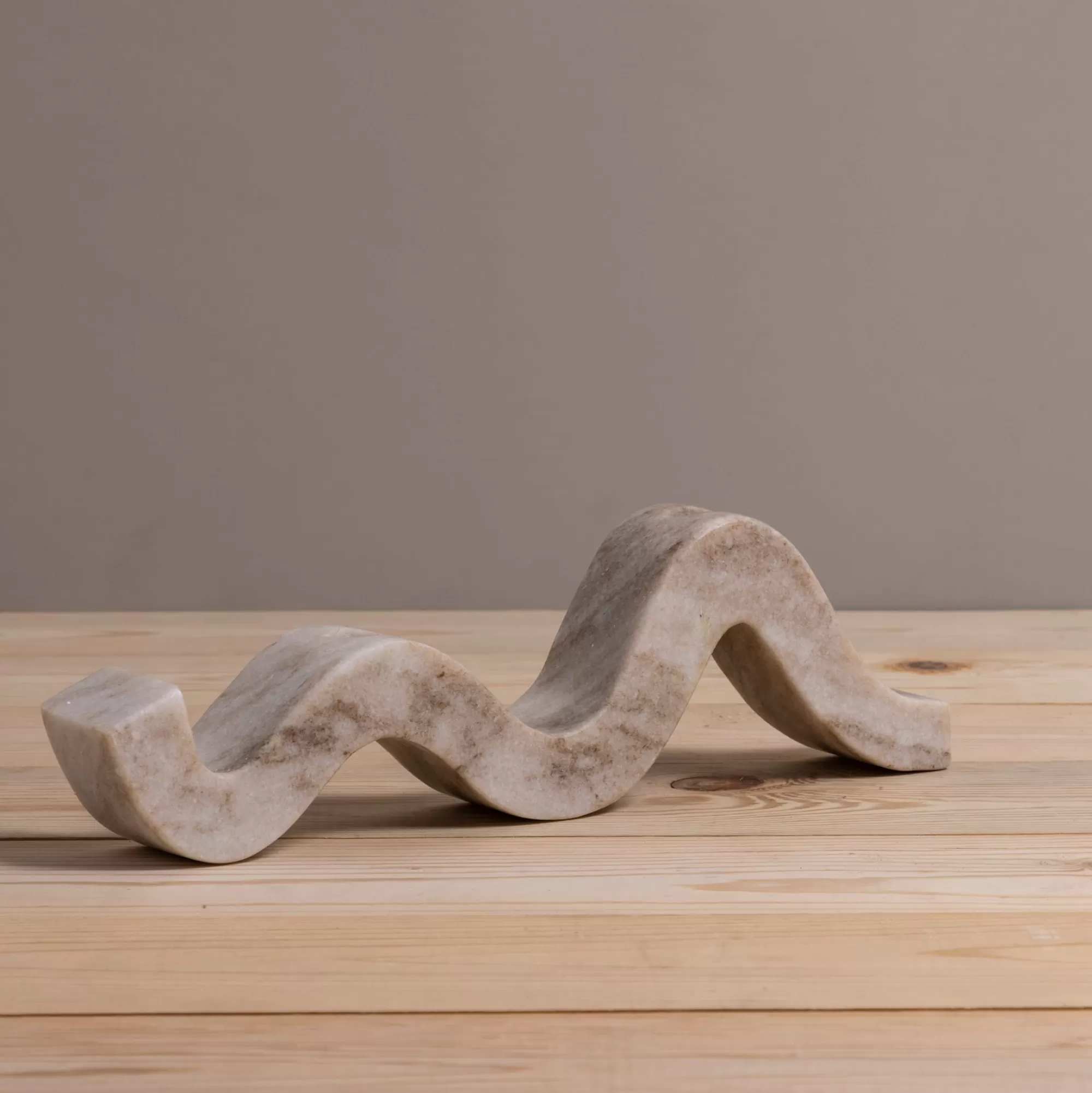 Store Be Home Marble Wave Taper Holder