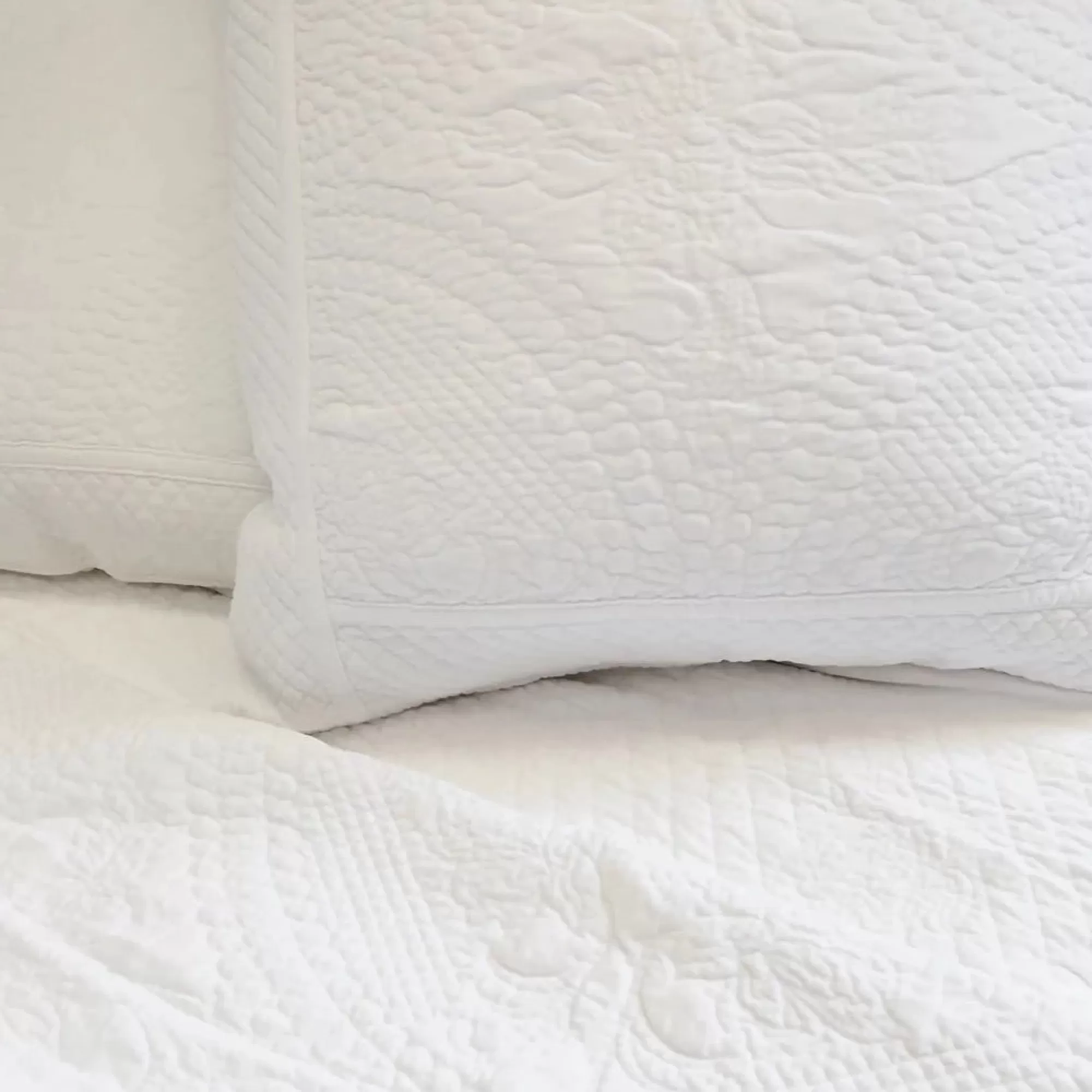 New Be Home Marseille Large Euro Sham, White