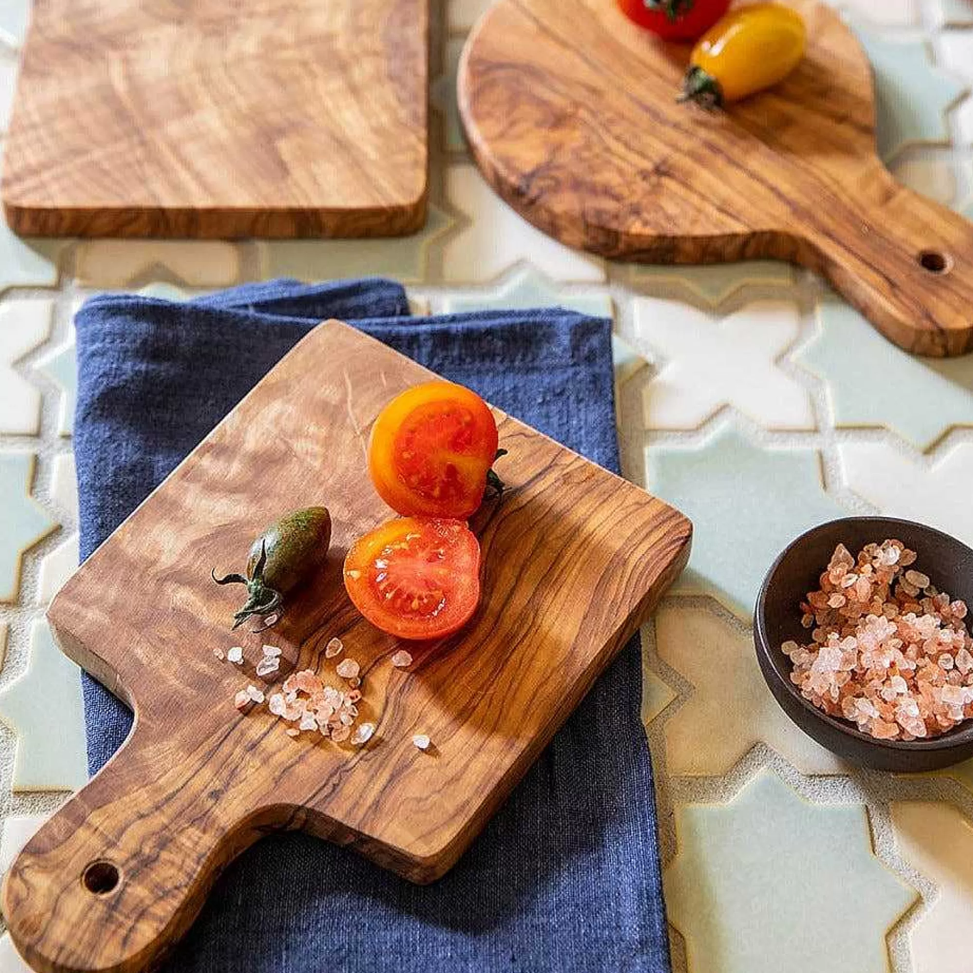 Be Home Wood Serving Boards<Mini Square Olive Wood Board