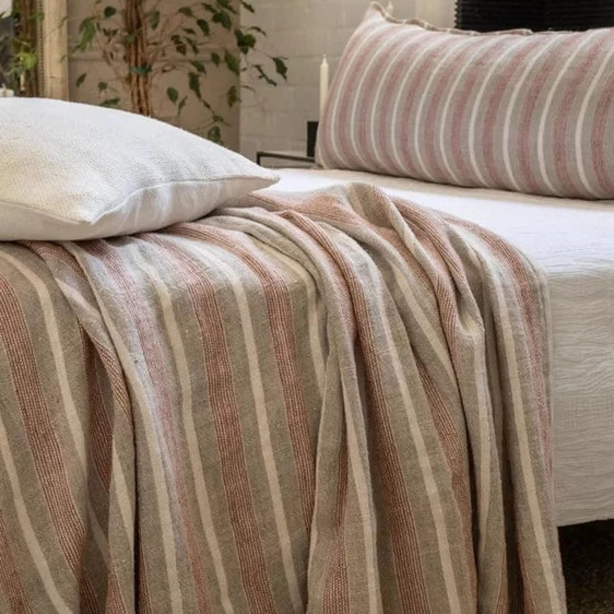 Clearance Be Home Montecito Blanket, Queen, Terra Cotta & Natural