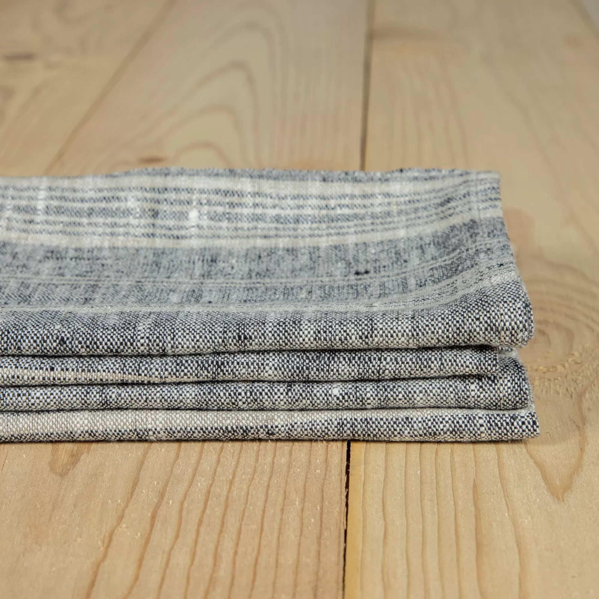 Hot Be Home Multistripe Napkin, Black and Natural, Set of 4