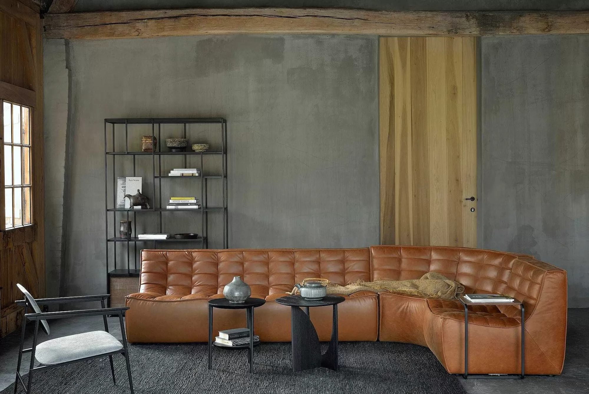 Be Home Sofas<N701 Round Corner Sofa, Old Saddle Leather