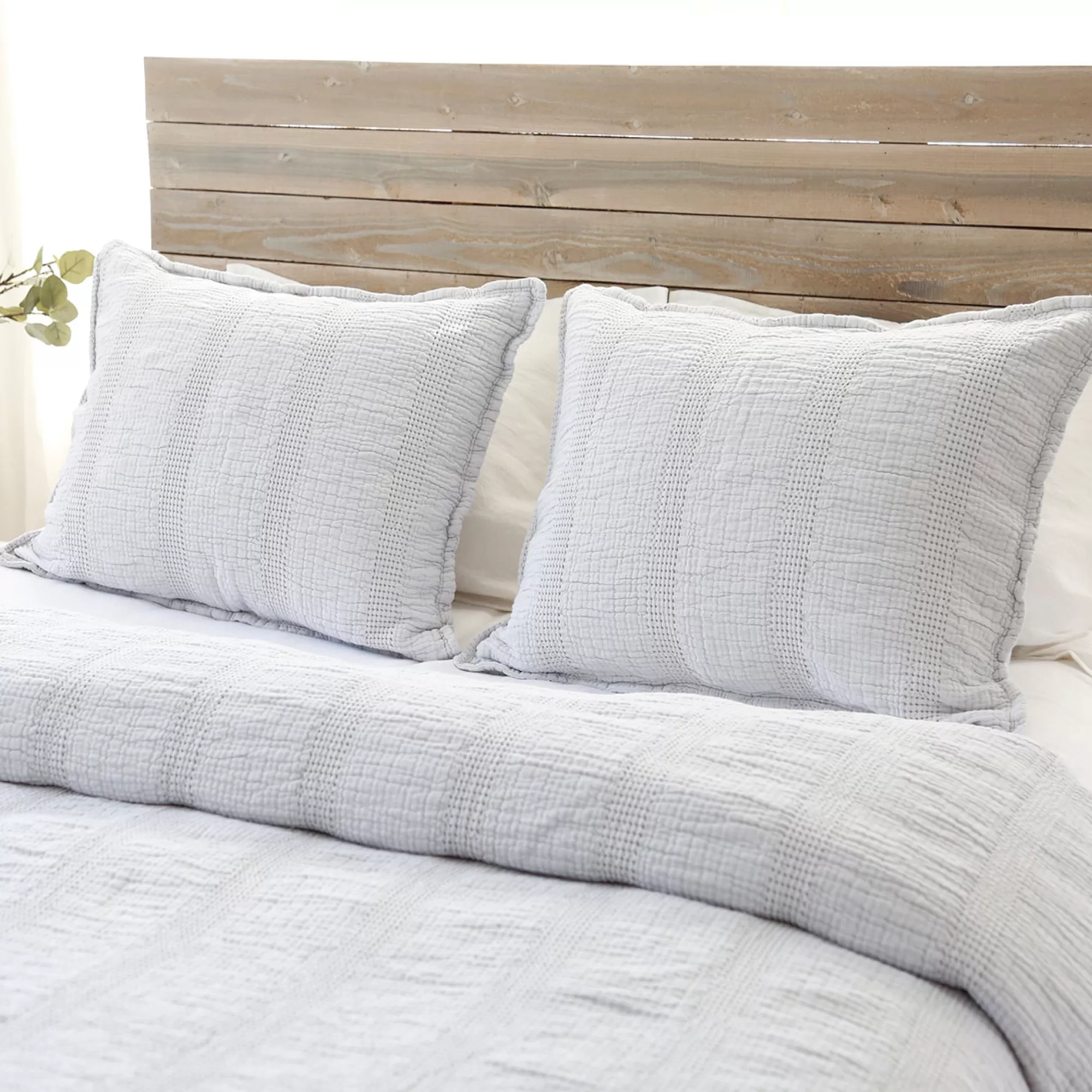 Flash Sale Be Home Nantucket Queen Matelasse Coverlet, Grey