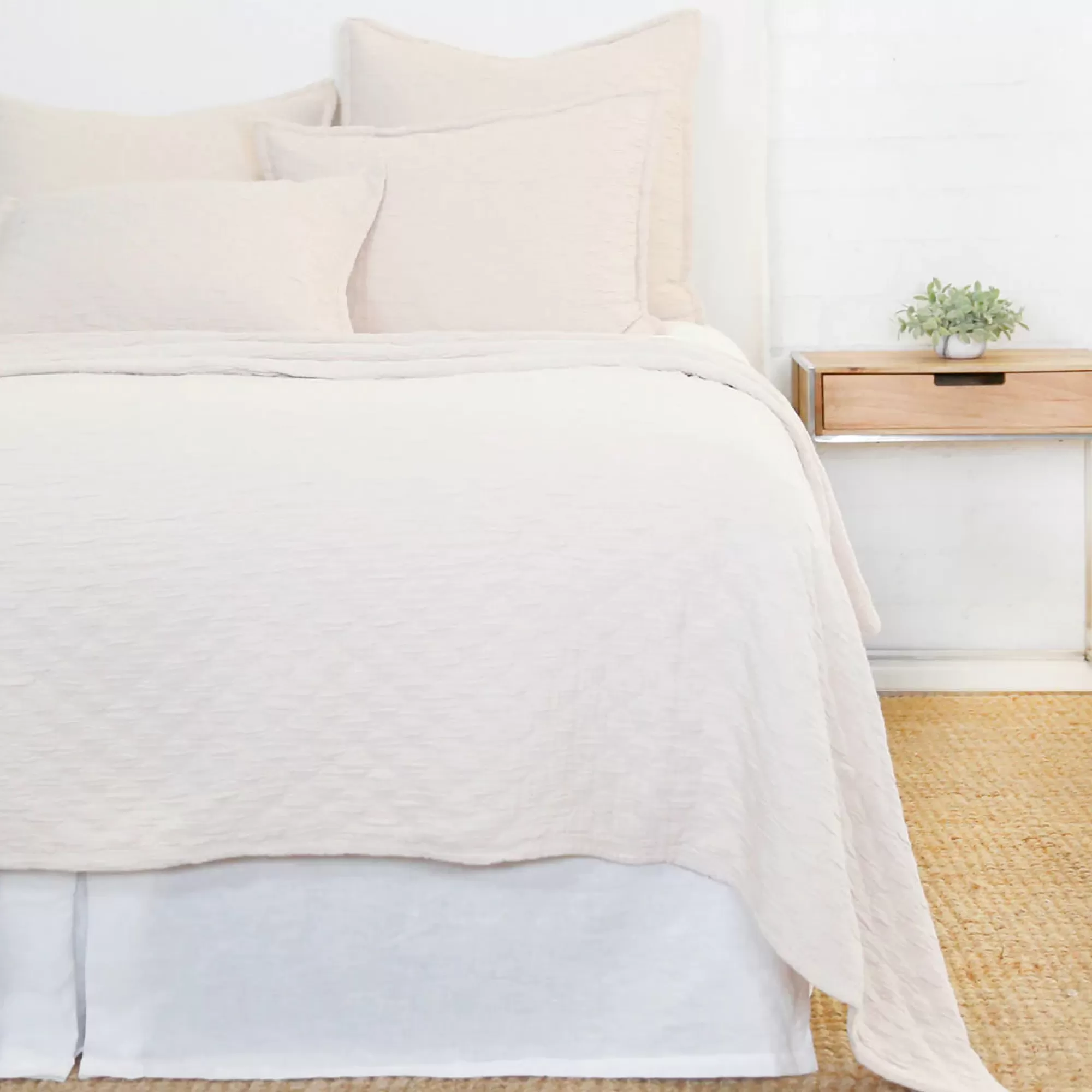 Fashion Be Home Ojai King Matelasse, Blush
