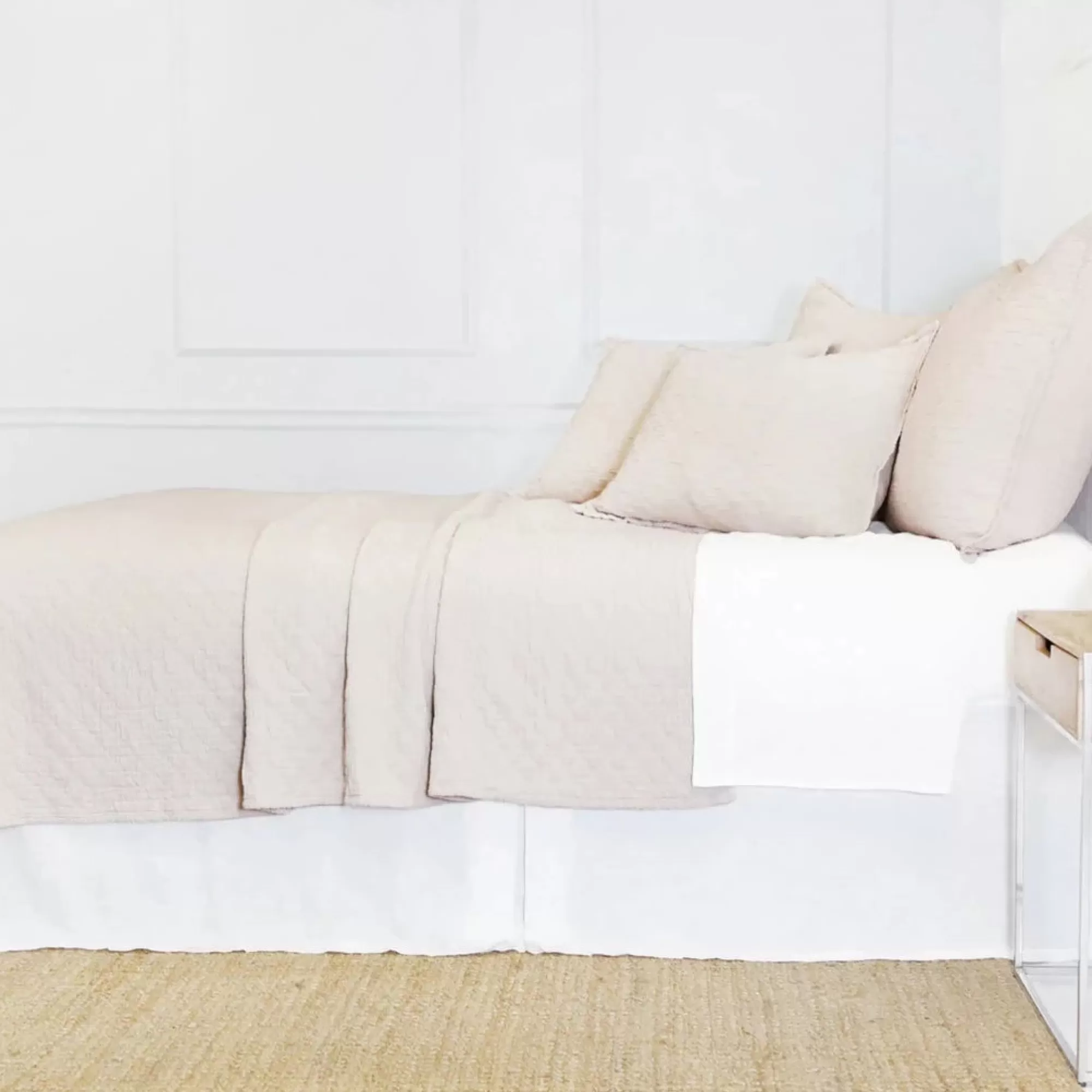 Cheap Be Home Ojai Queen Matelasse, Blush
