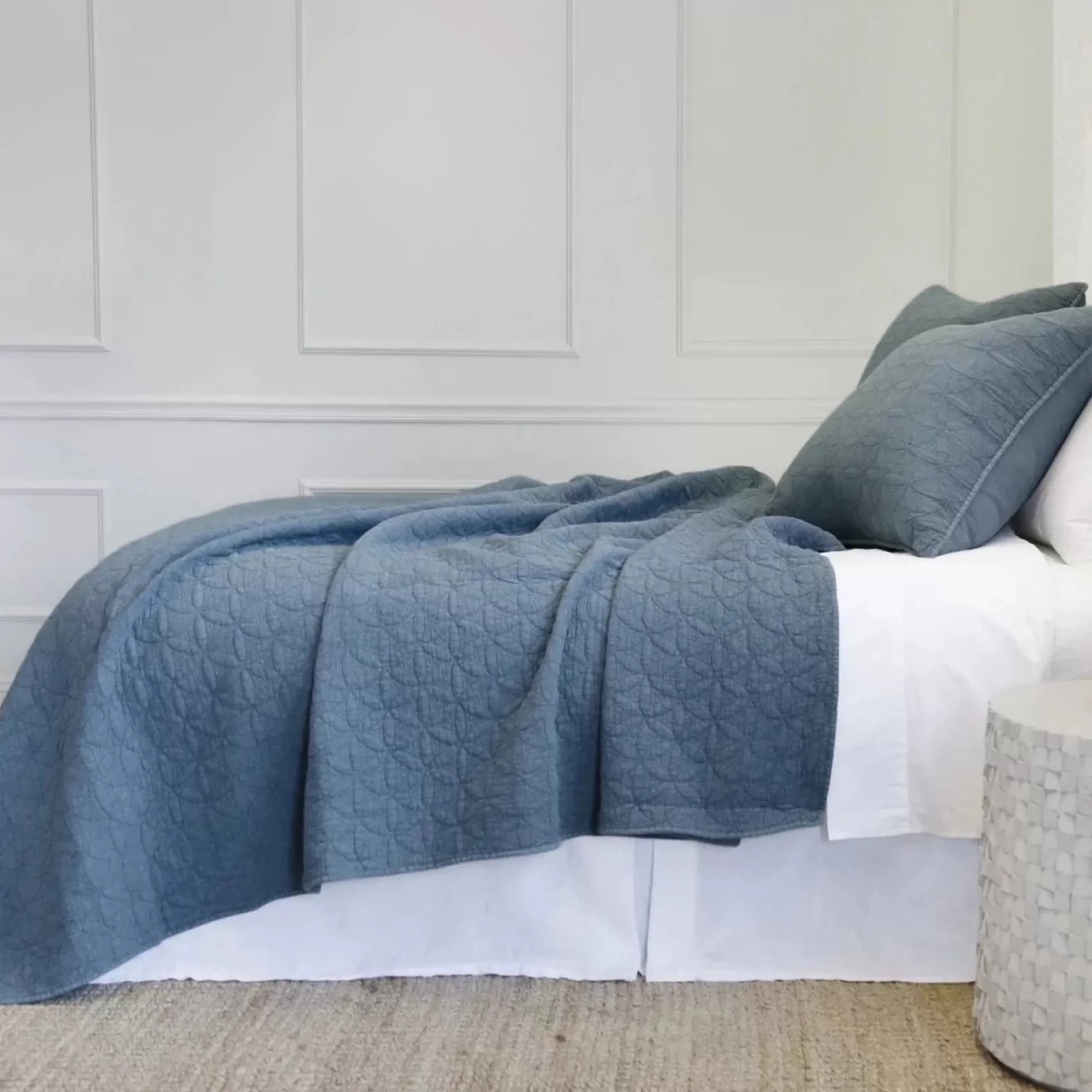 Fashion Be Home Oslo King Coverlet, Blue Denim