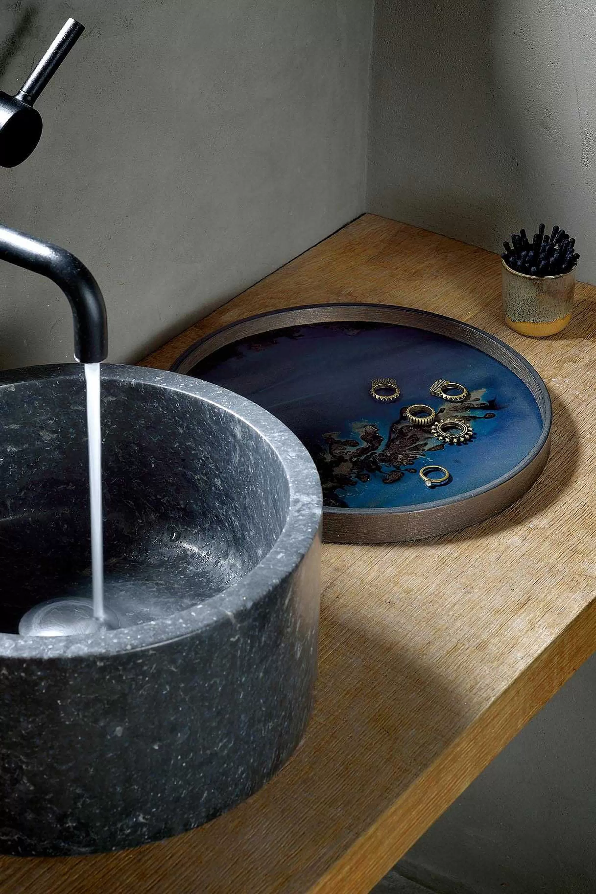 Be Home Trays<Round Glass Organic Valet Tray, Slate