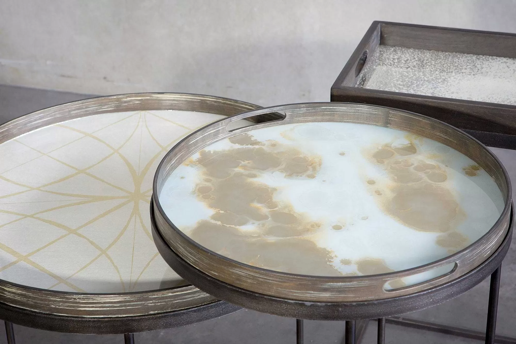 Be Home Side Tables<Round Tray Side Tables, Set of 2 (Trays Not Included)