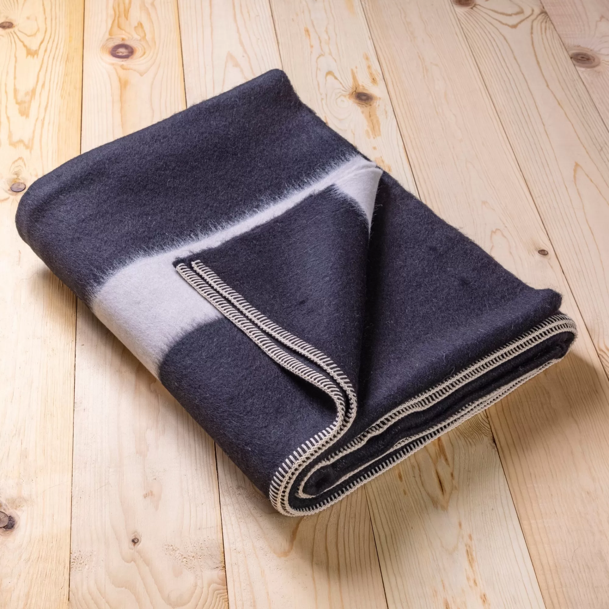 Best Sale Be Home Siempre Blanket, Black with Ivory Stripe