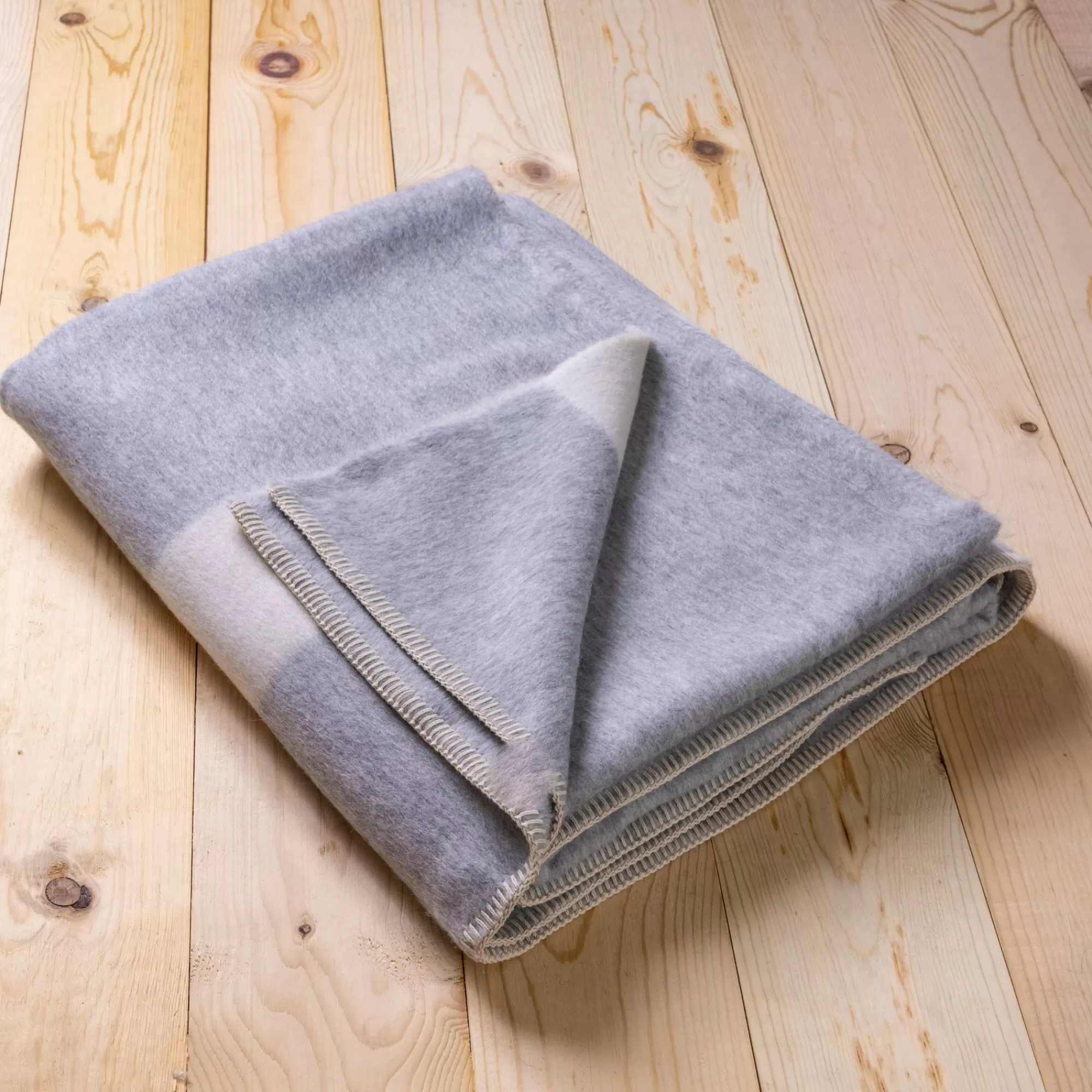 Online Be Home Siempre Blanket, Light Heather with Ivory Stripe