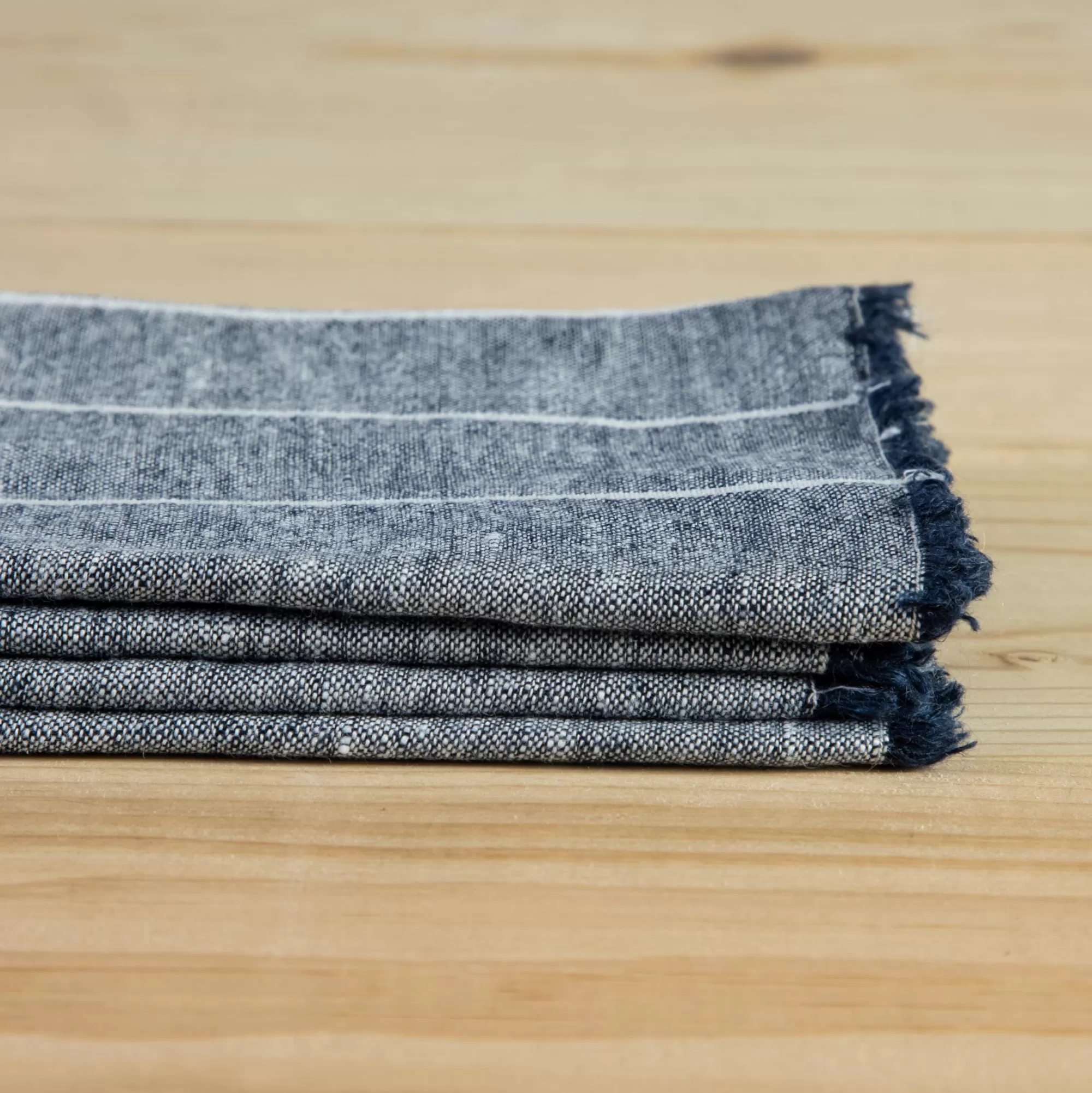 Hot Be Home Sonoma Napkins, Set of 4, Navy