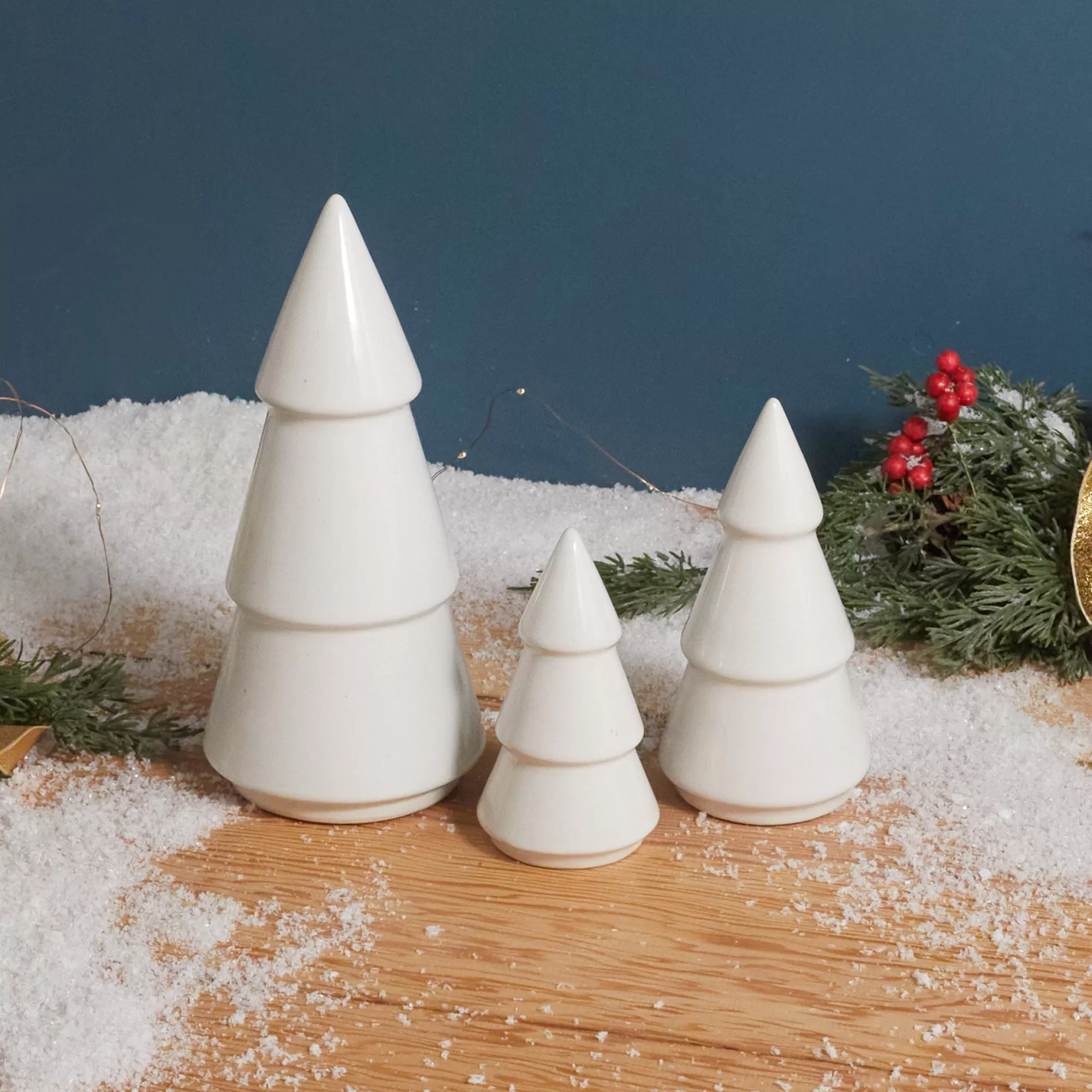 Hot Be Home Star Stoneware Tree, 6"