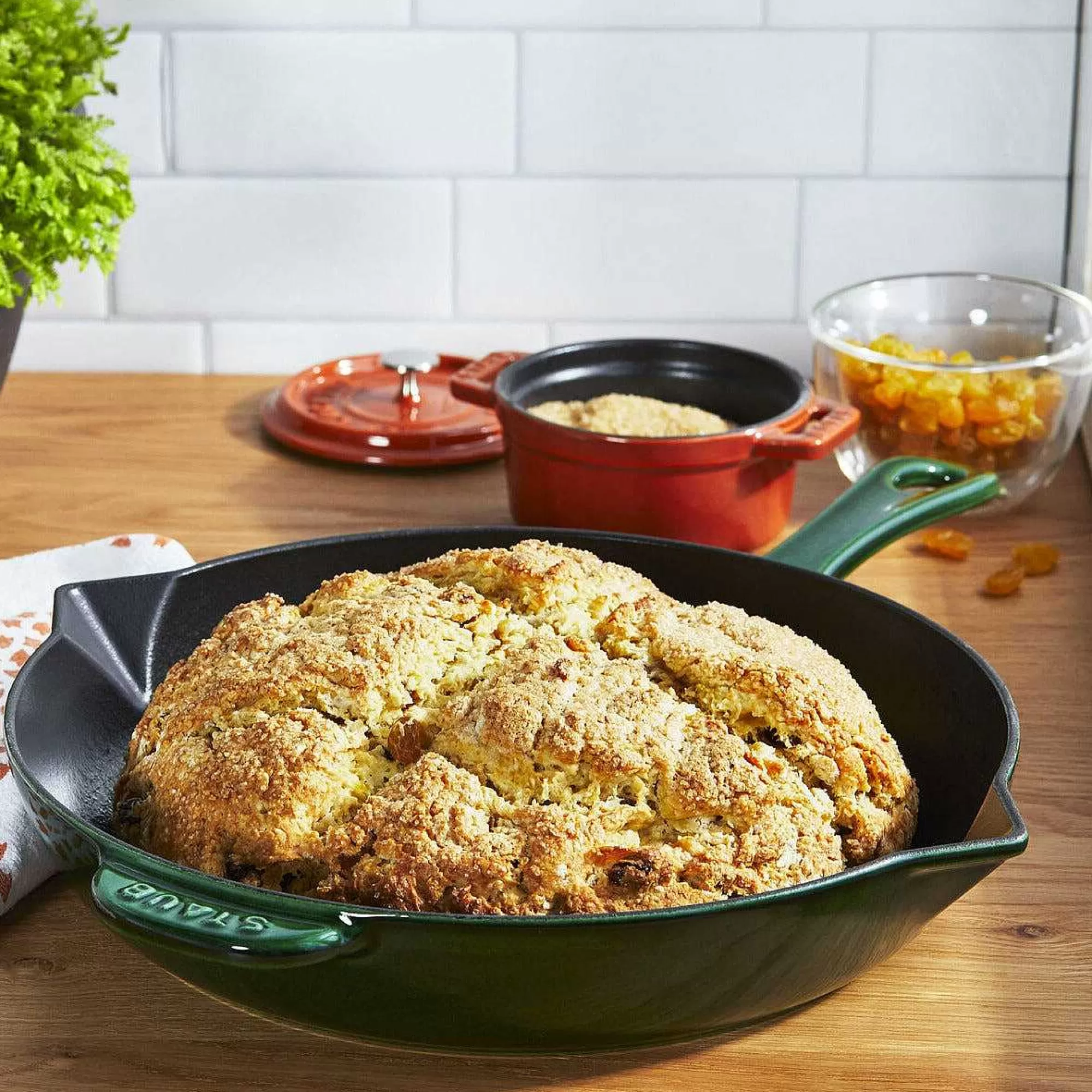 Be Home Cookware<Staub Fry Pan, 12", Basil