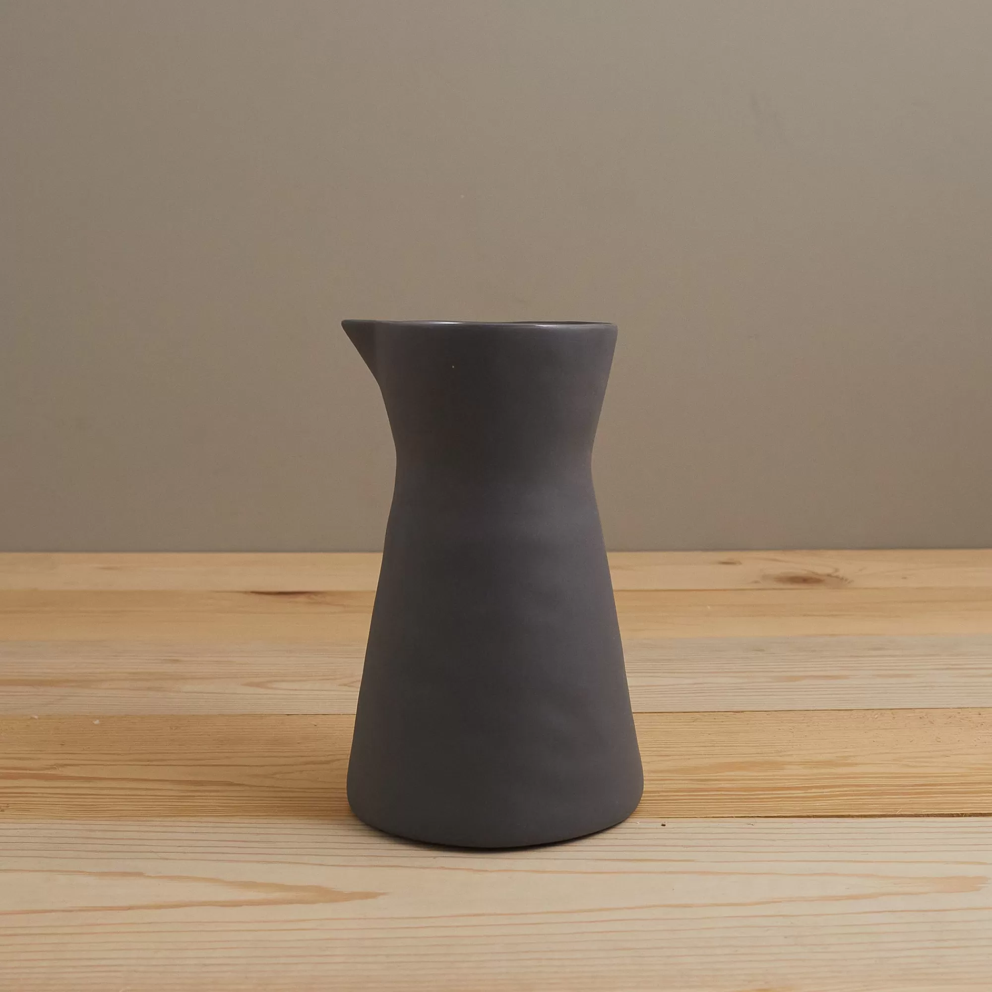 Discount Be Home Tam Stoneware Carafe, Slate