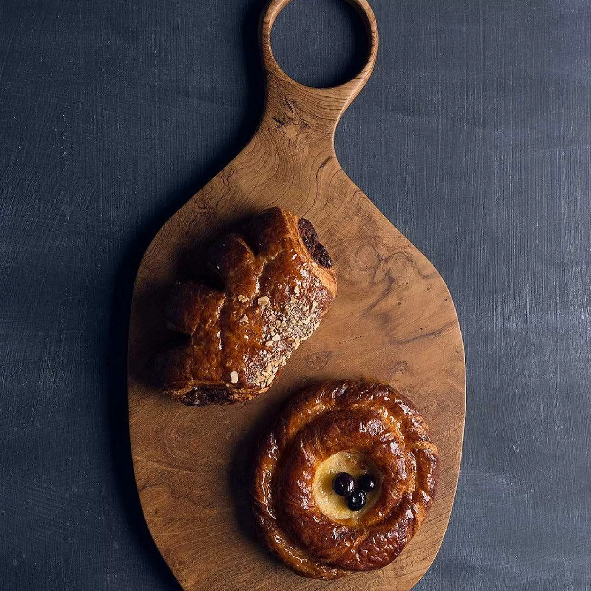 Be Home Wood Serving Boards<Teak Oval Board with Handle, Large