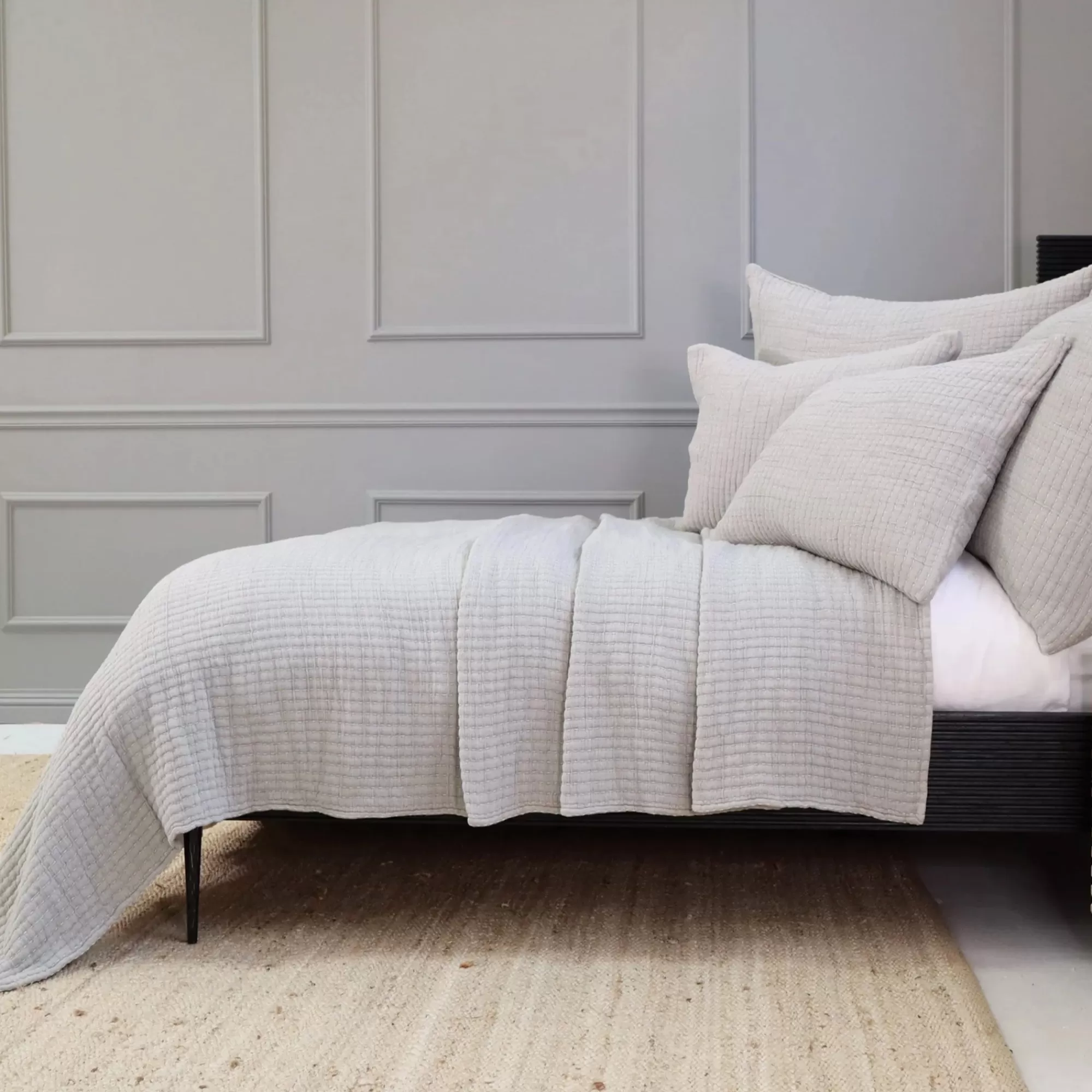 Online Be Home Vancouver Queen Coverlet, Grey