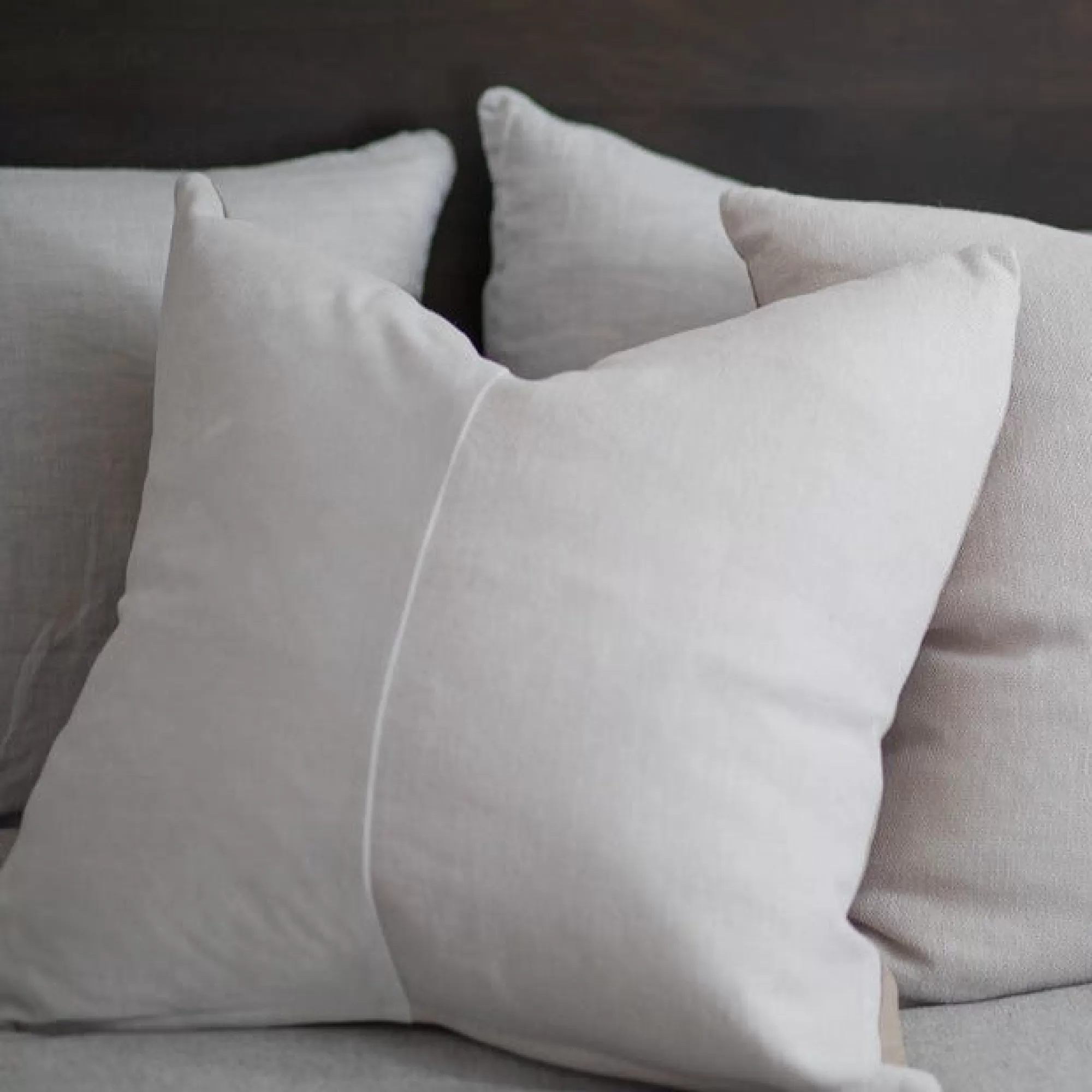 Store Be Home Velvet & Linen Square Pillow, Pearl Grey