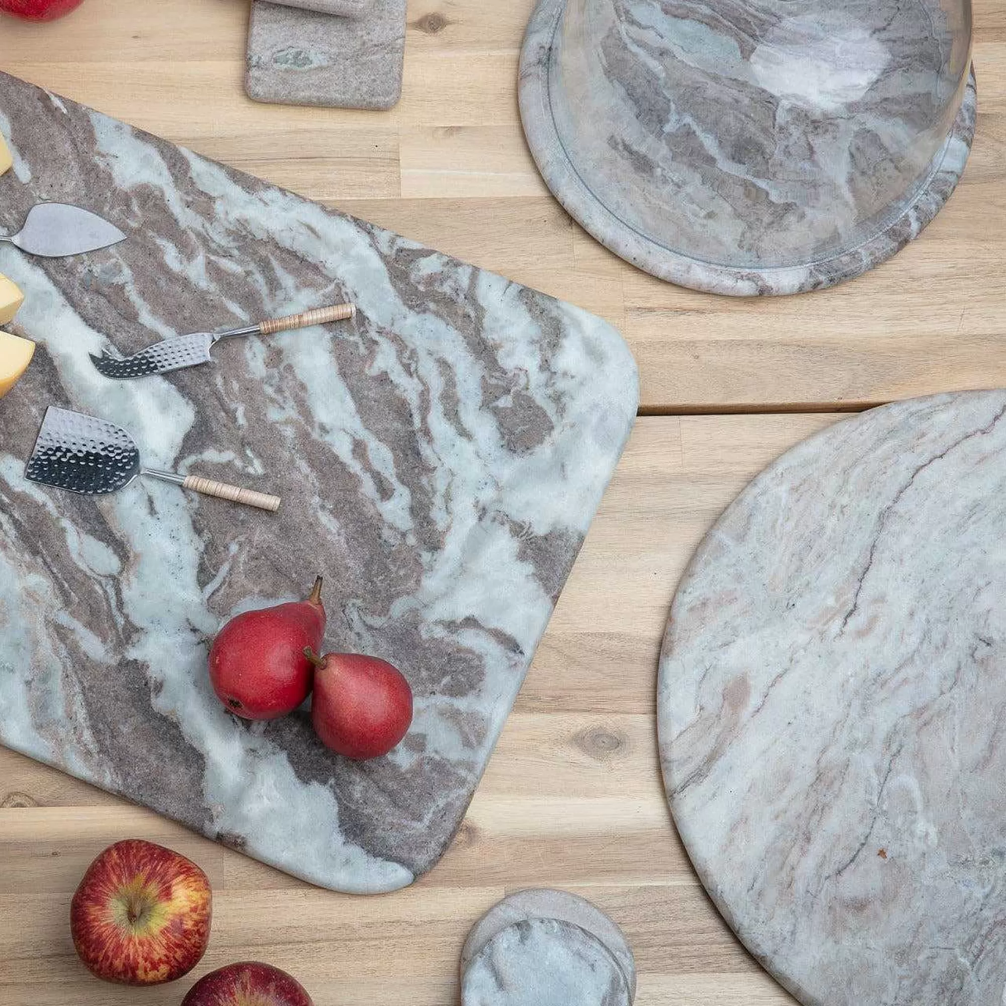 Be Home Marble Serving Boards<Waterfall Marble Oversized Round Board