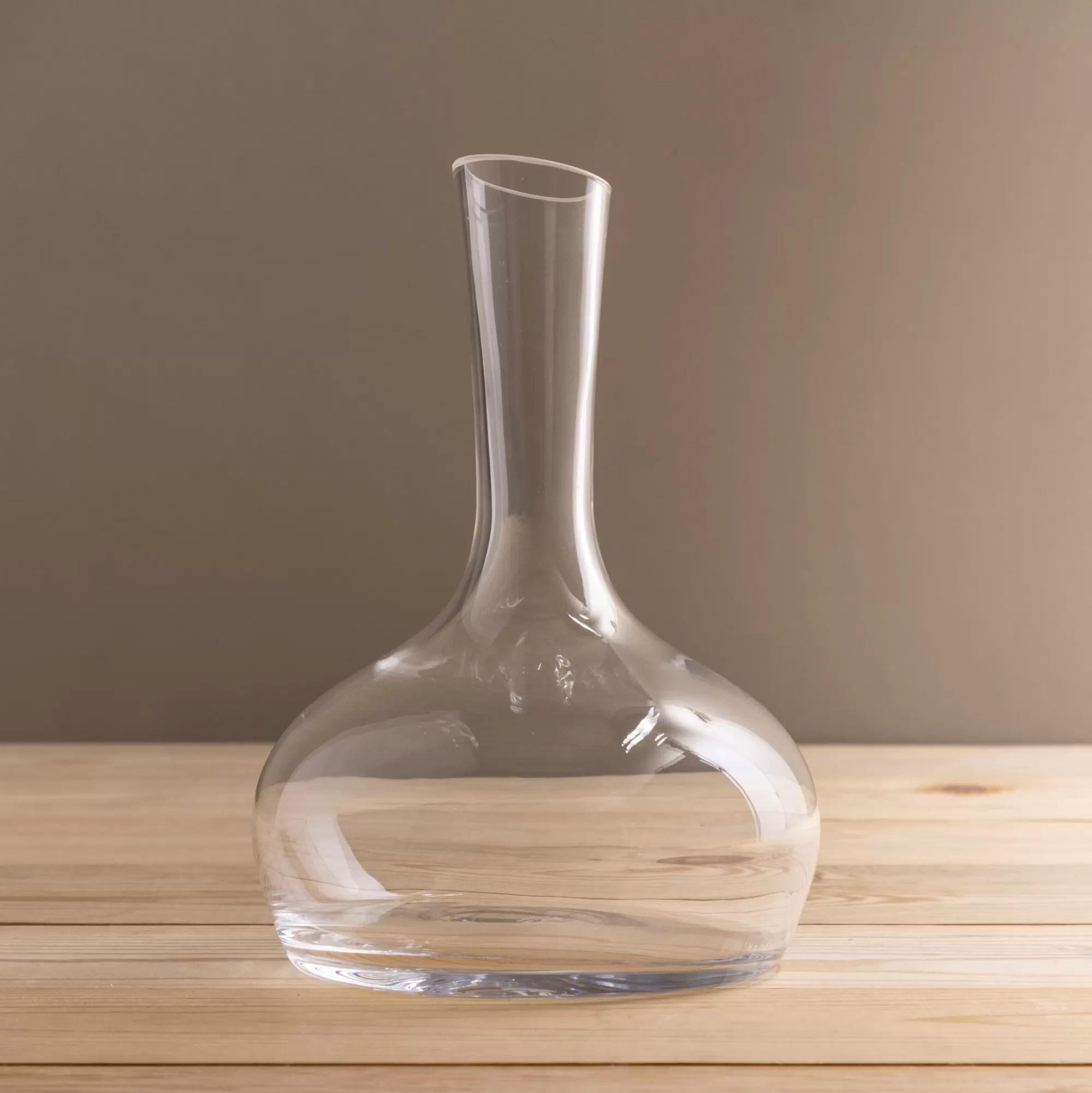 Outlet Be Home Wine Carafe, 63oz