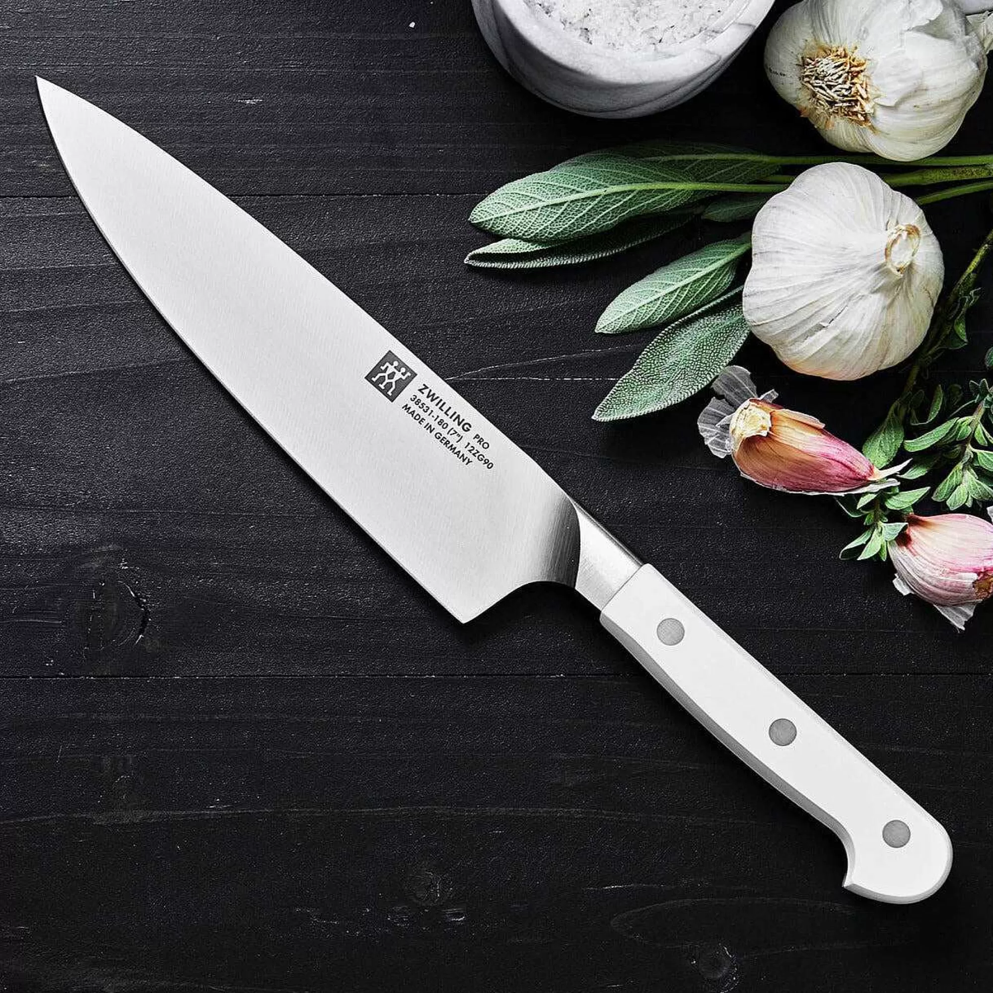 Be Home Individual Knives<Zwilling Pro Le Blanc, 7" Chef's Slim Knife